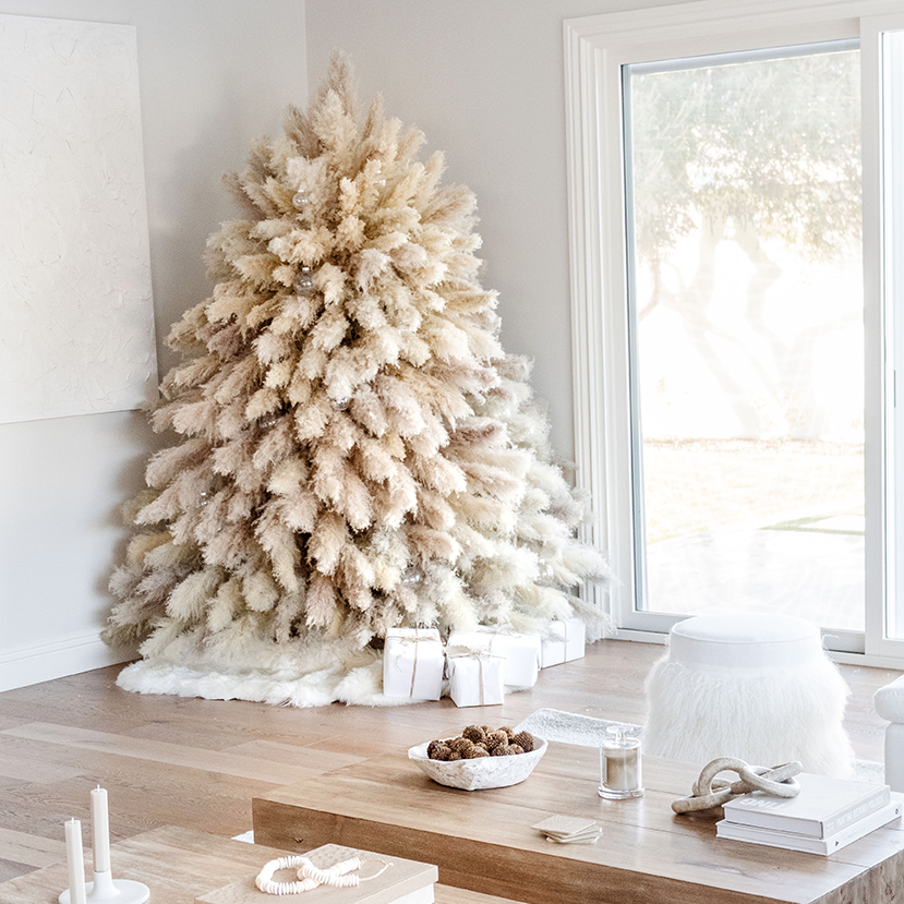 Pampas Christmas Tree - StyleMeGHD - How to Style