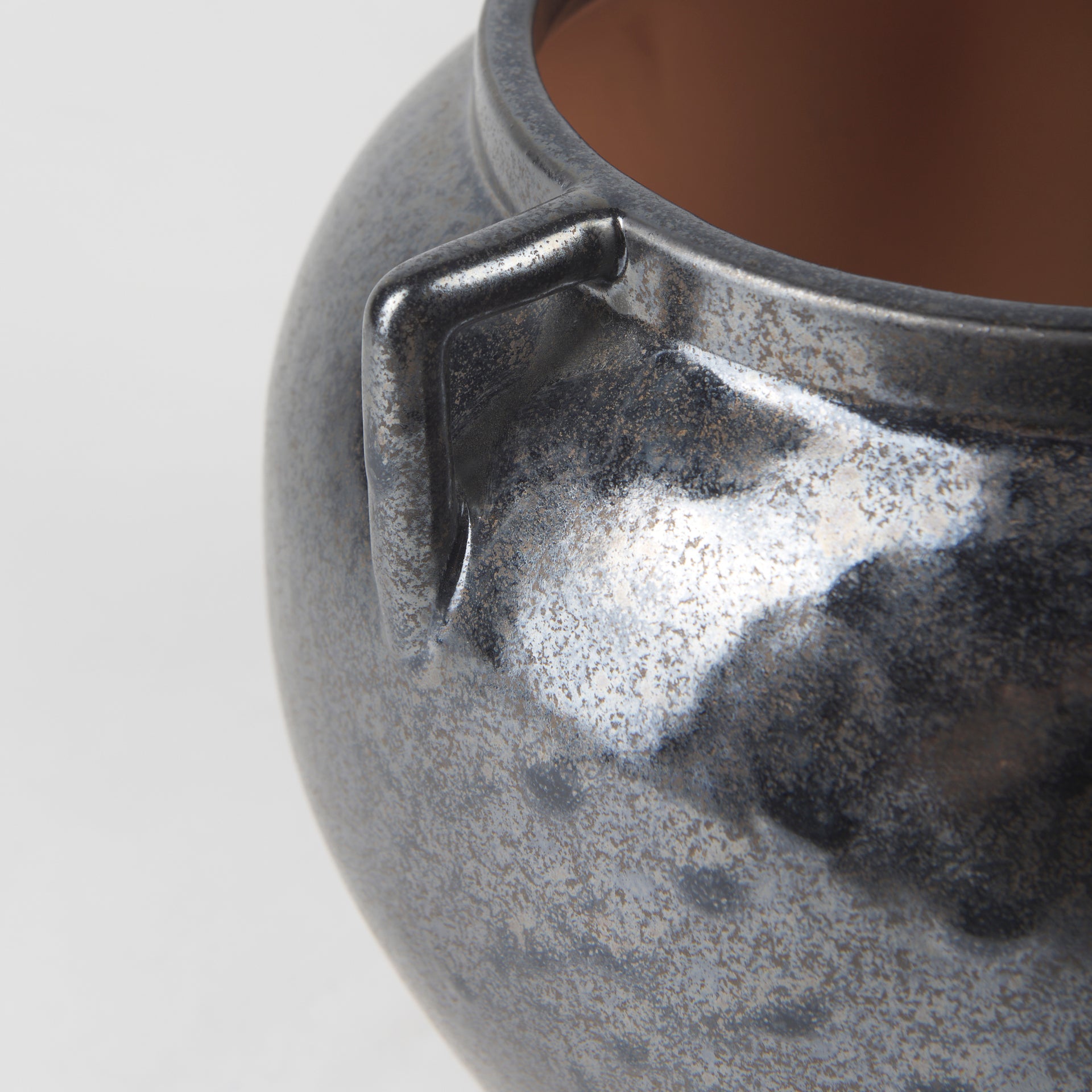 Corazon Double Ear Vase