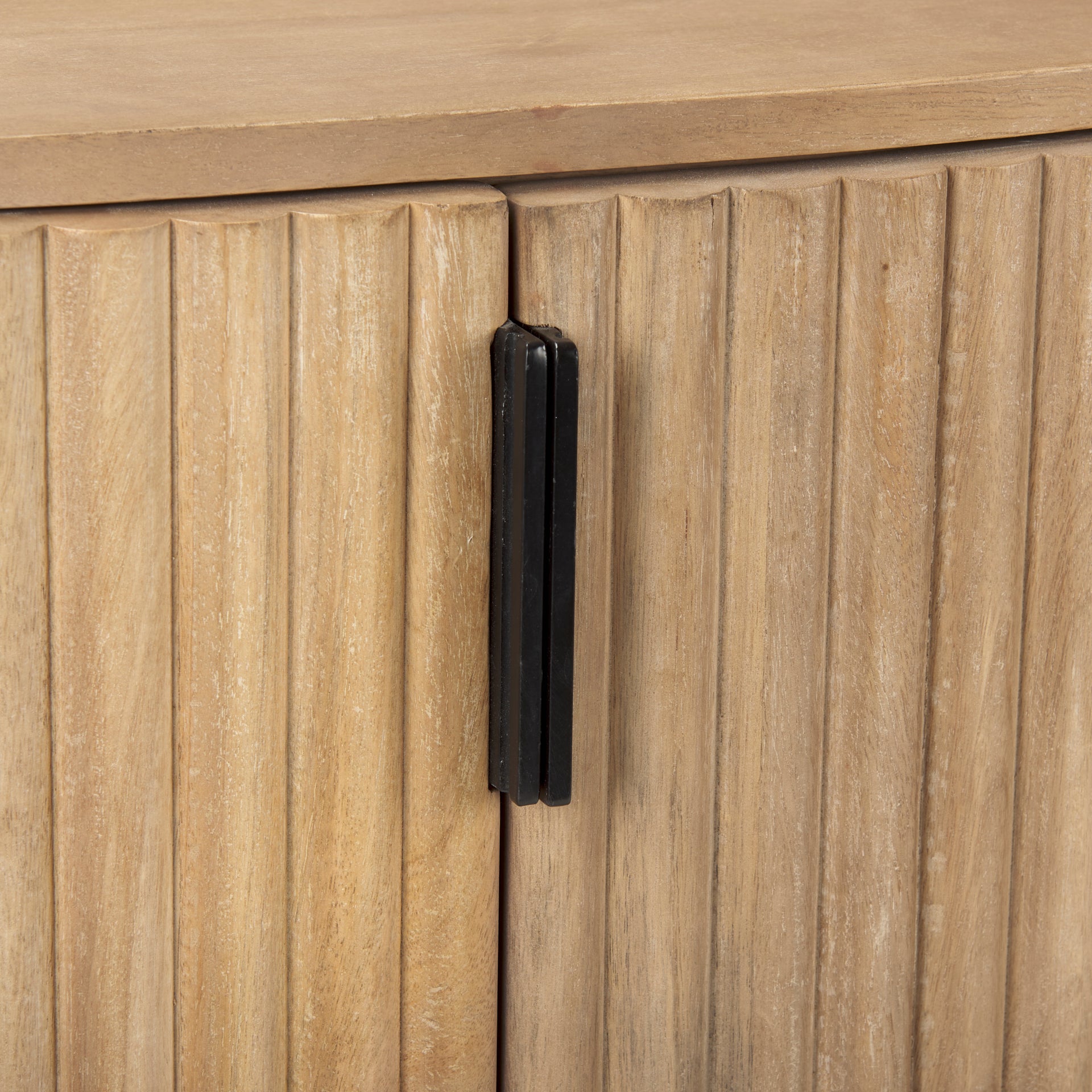 Terra 2-Door Cabinet