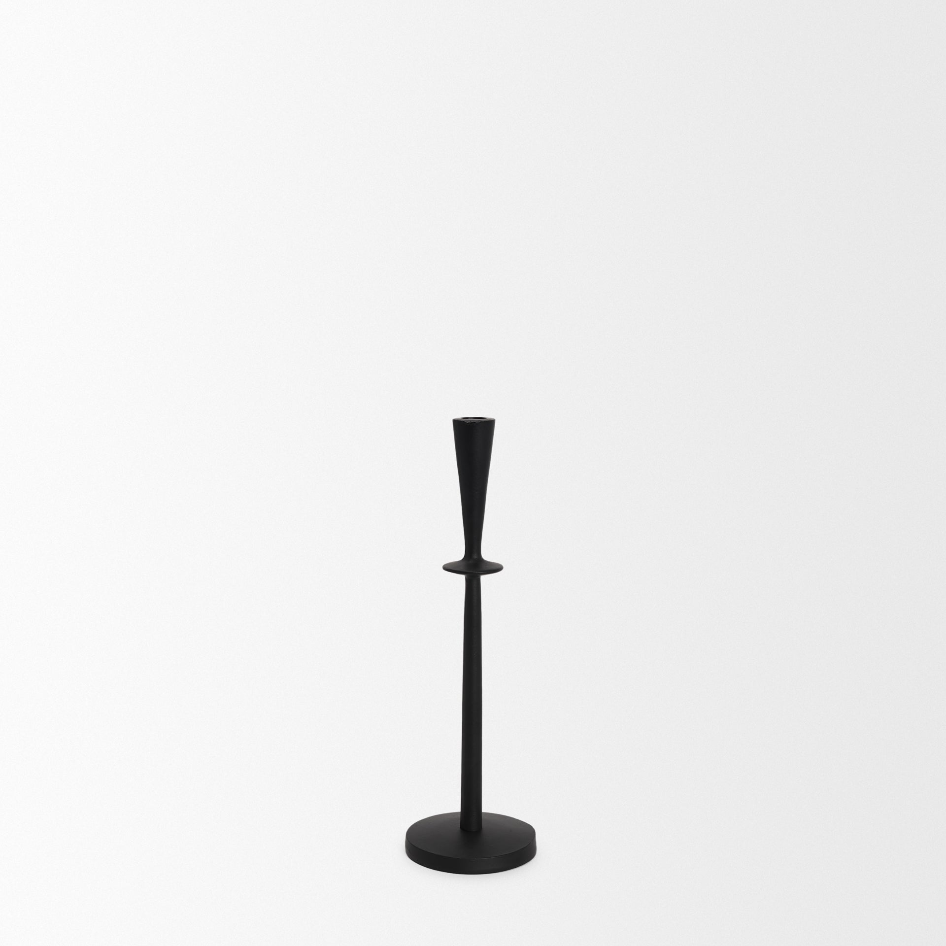 Emman Candle Holder