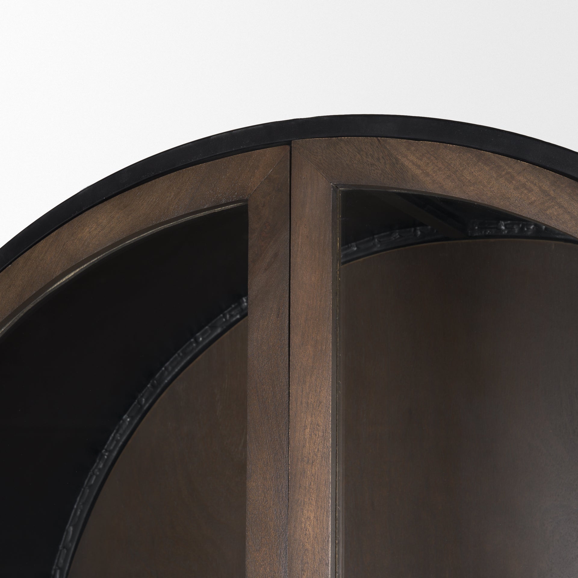 Santino Cabinet