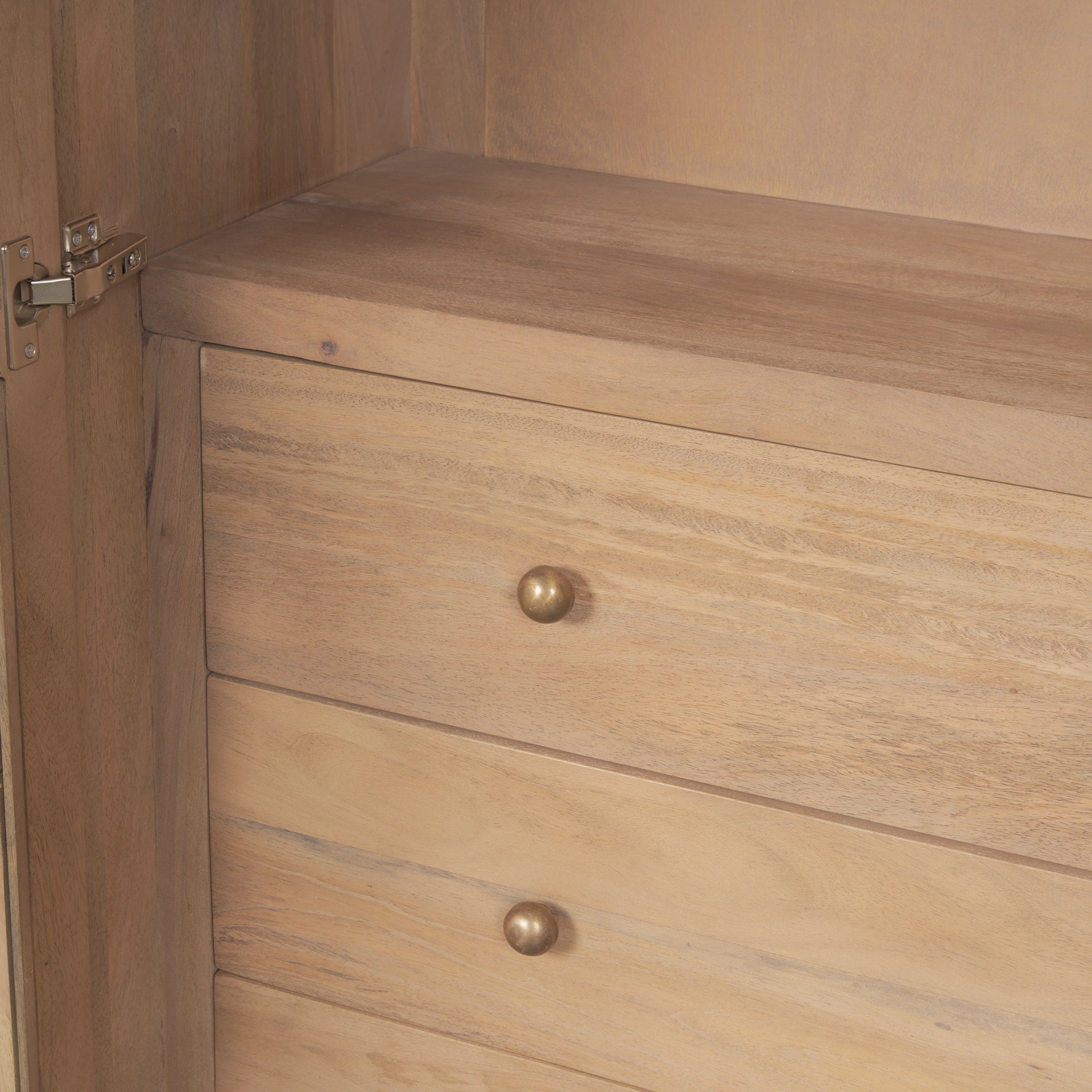 Serena Cabinet