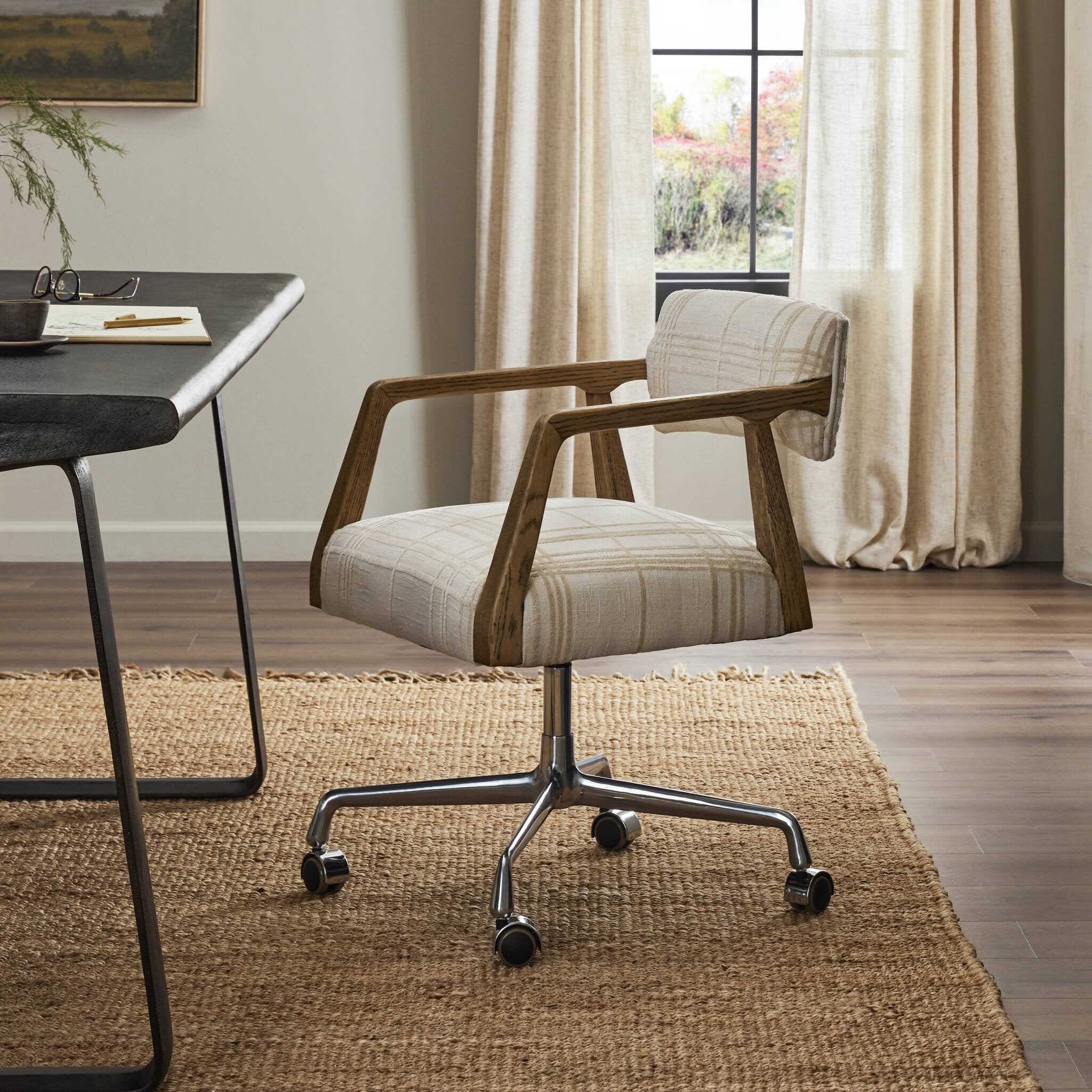 Scottie Desk Chair