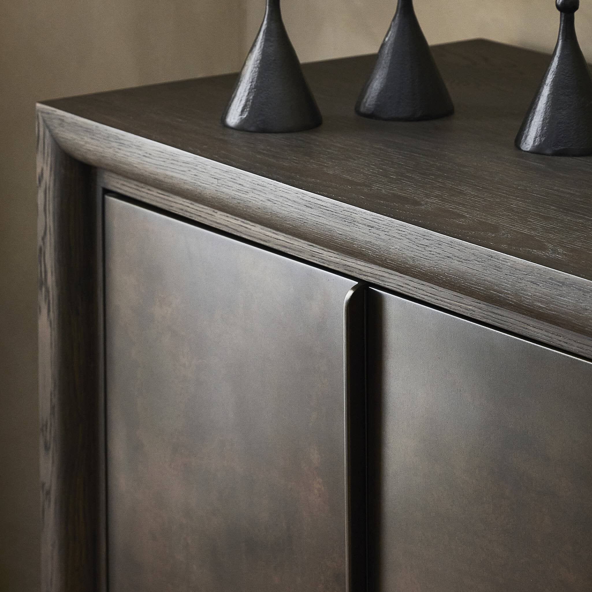 Elanor Sideboard