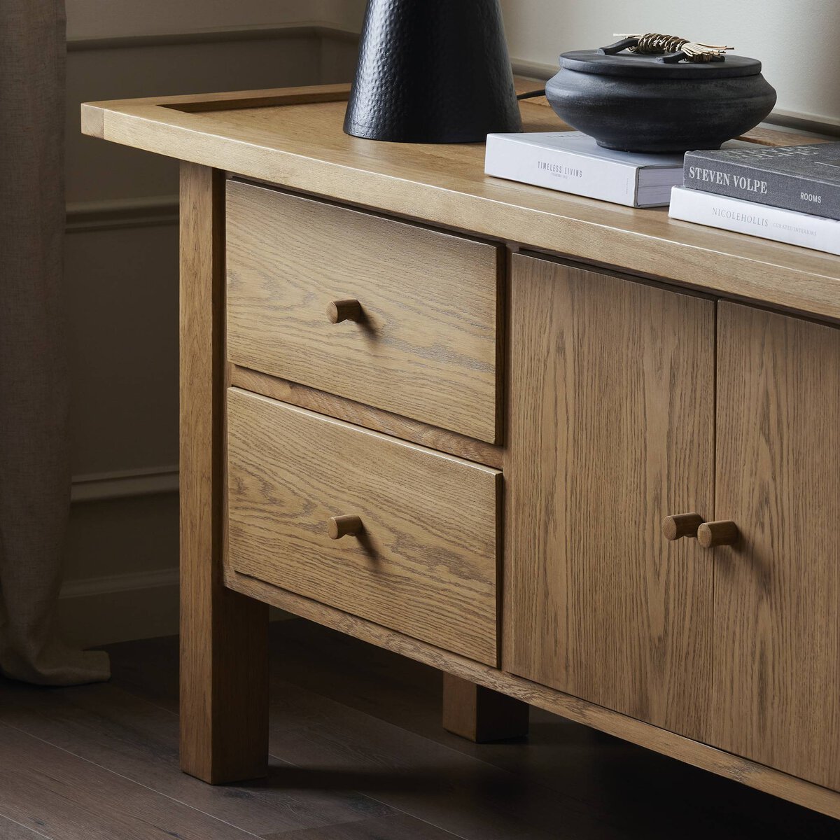 Pacifica Media Console