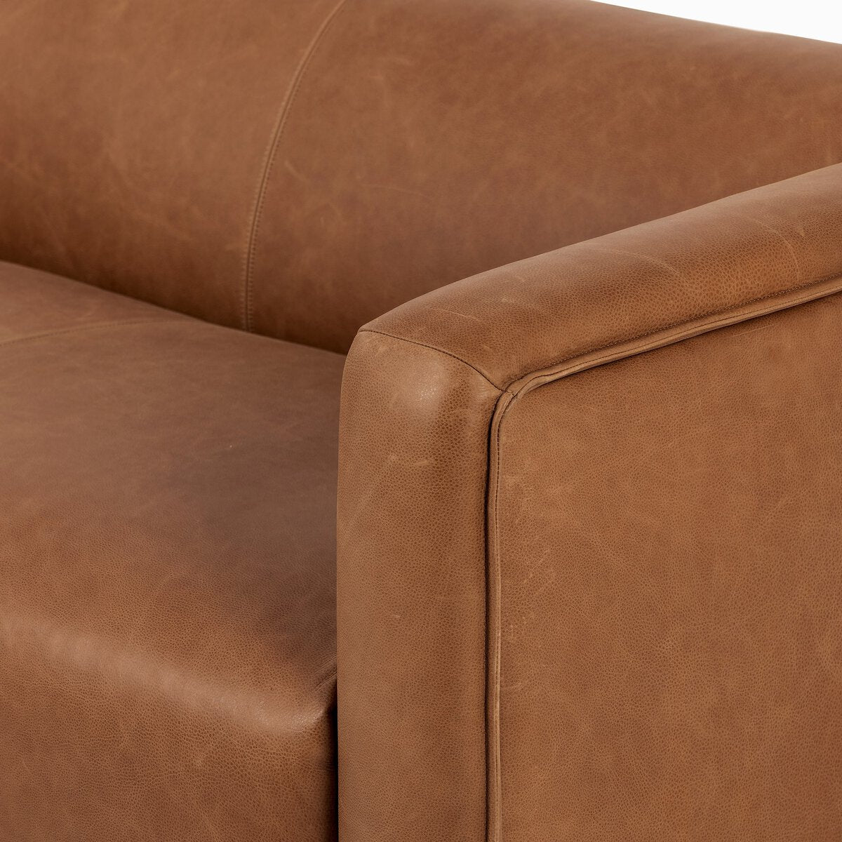 Della Sofa
