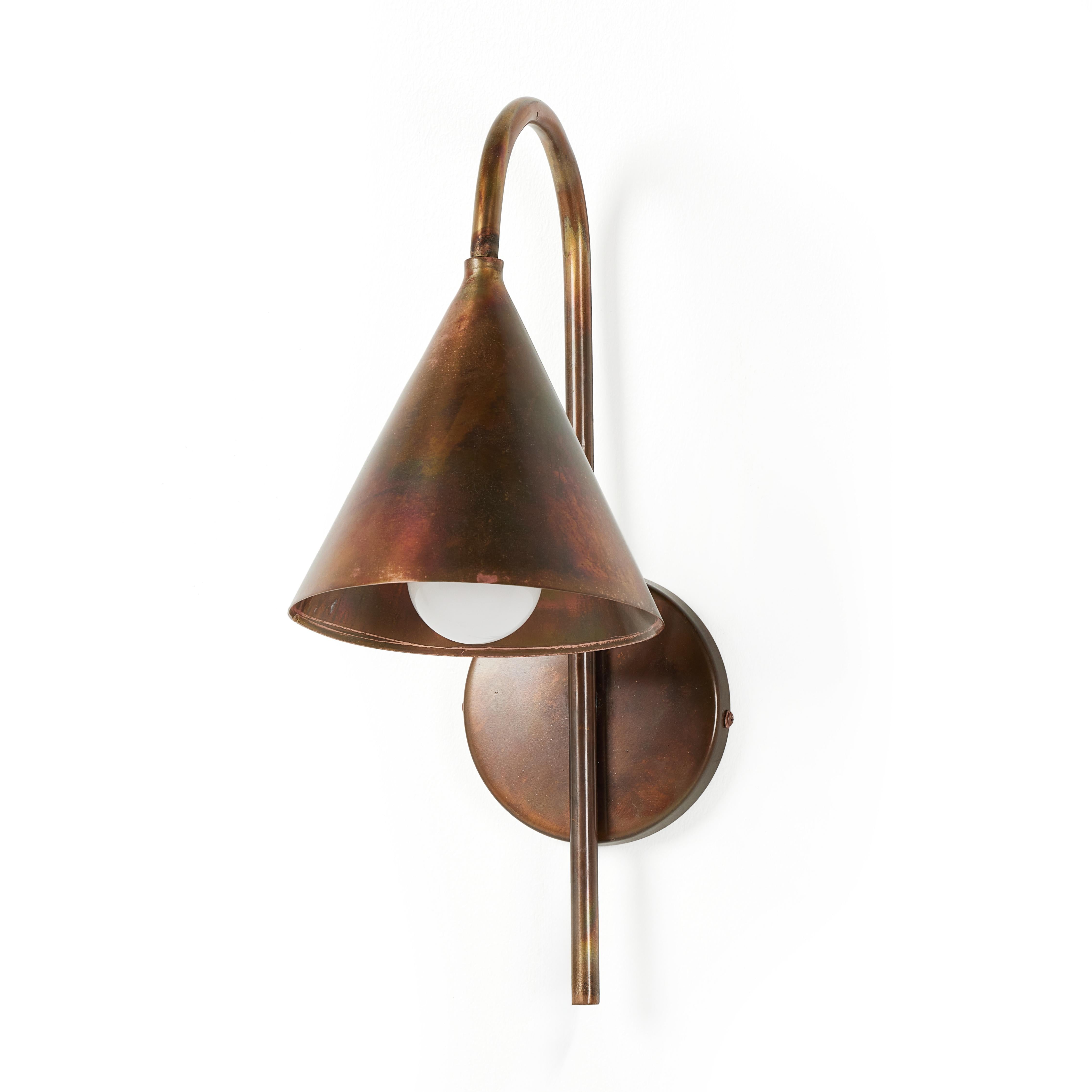 Vanna Sconce
