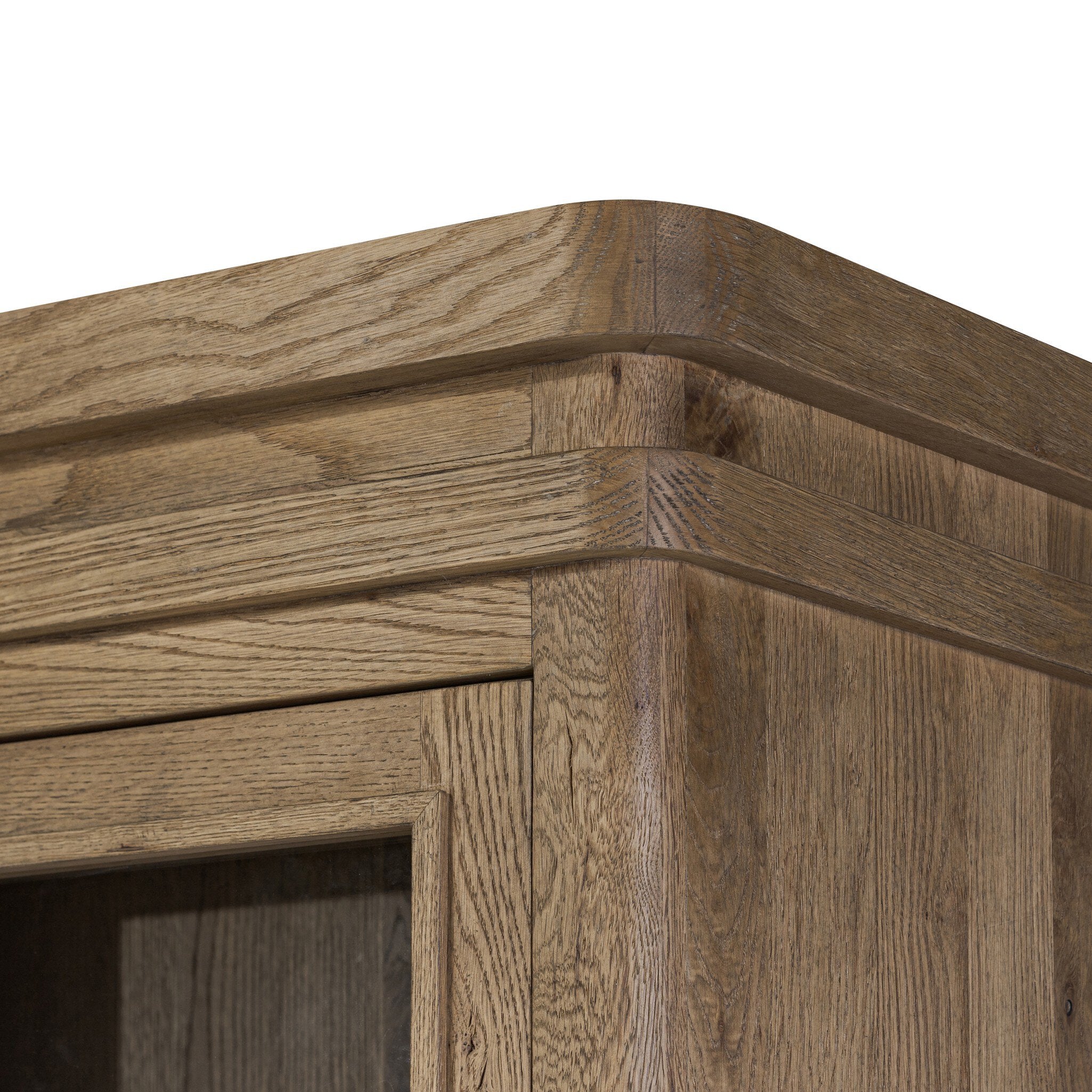 Georgina Cabinet