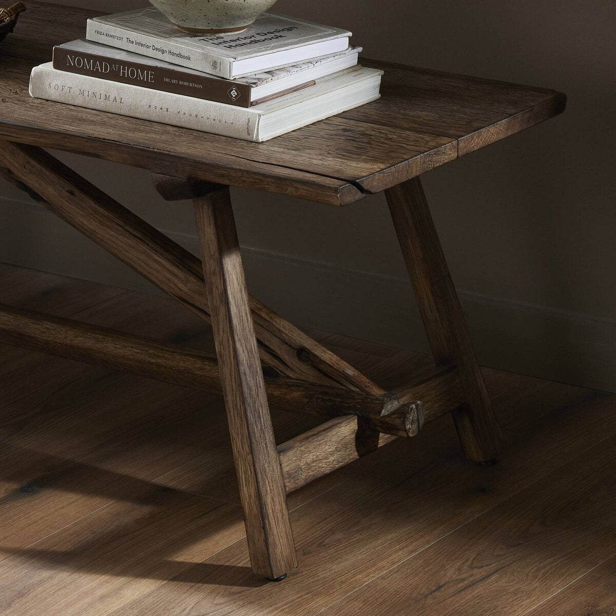 Johan Accent Bench
