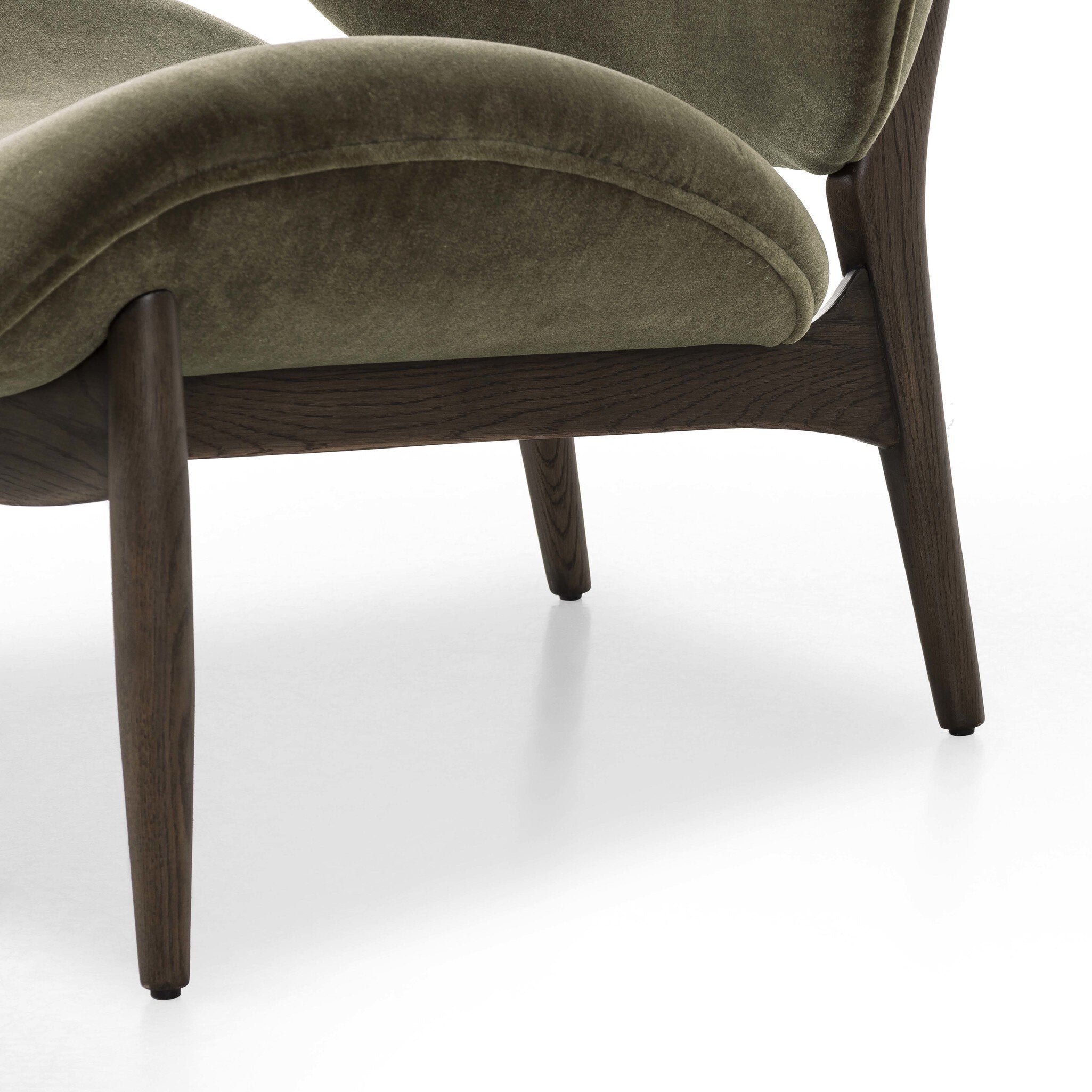 Mina Chair