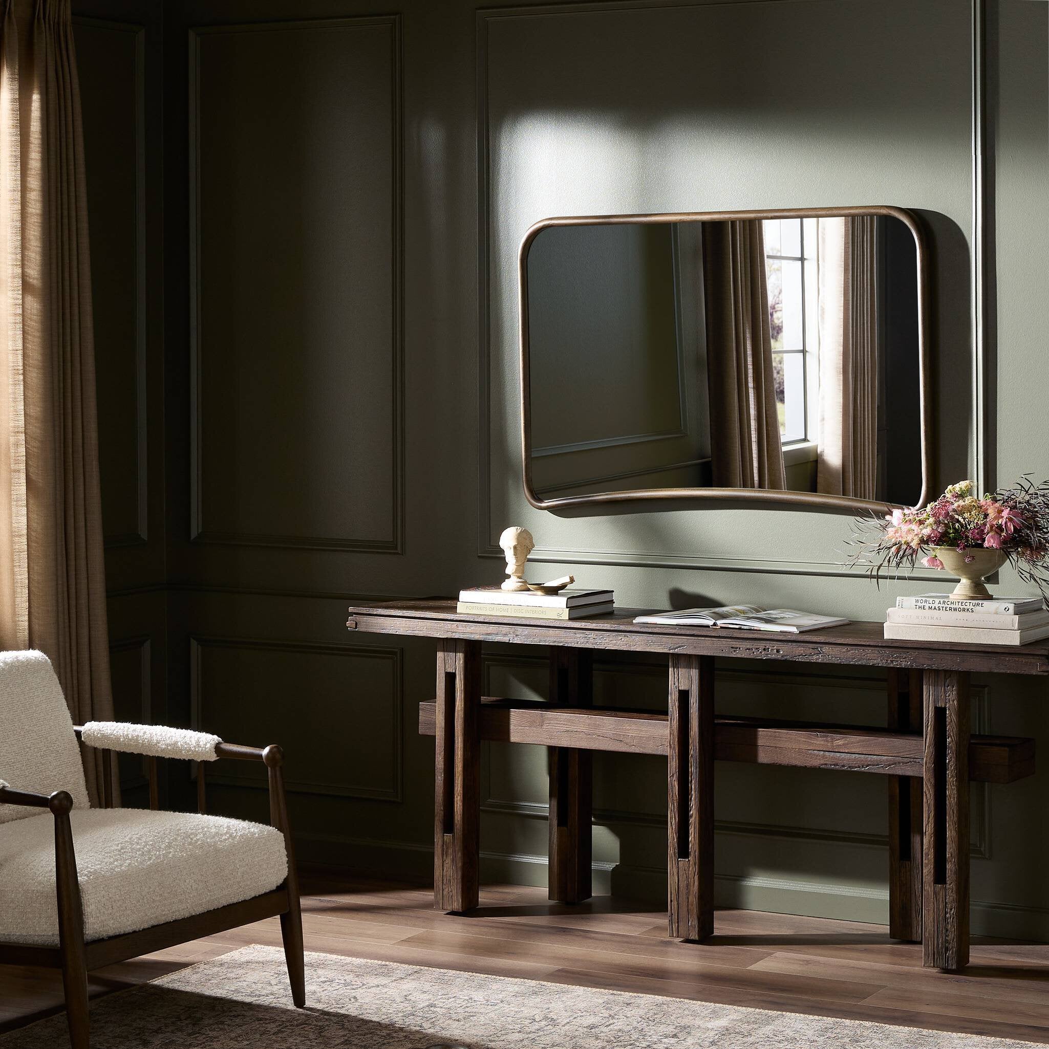 Murphy Mirror