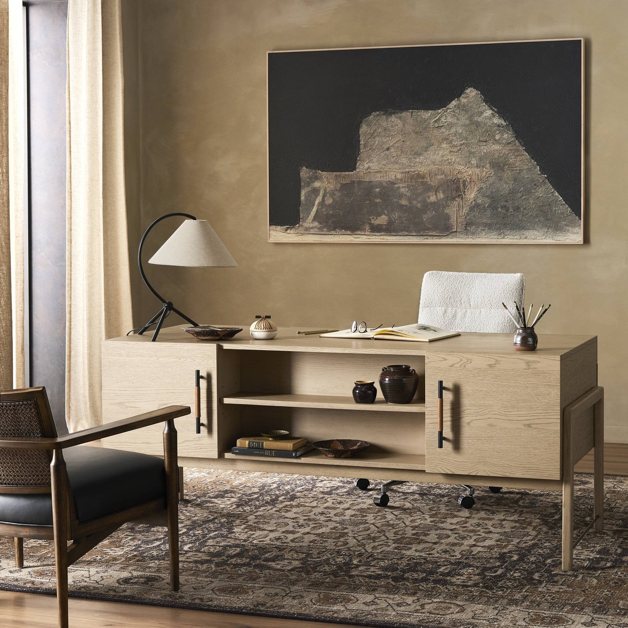 Yuna Executive Desk
