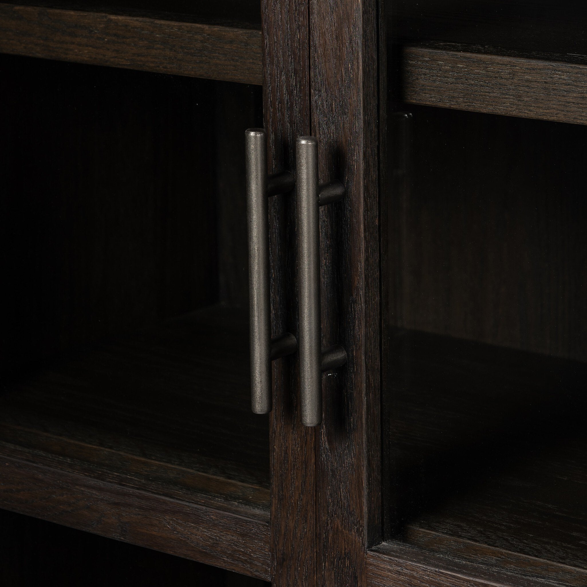 Hiro Cabinet