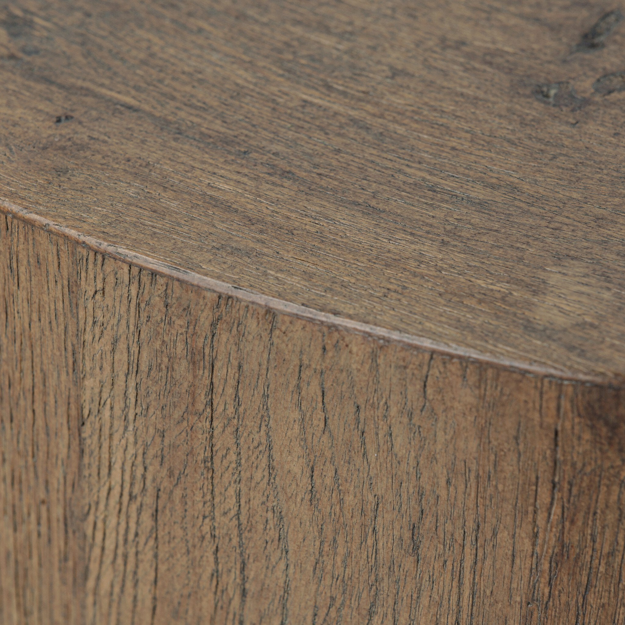 Tycho Pedestal