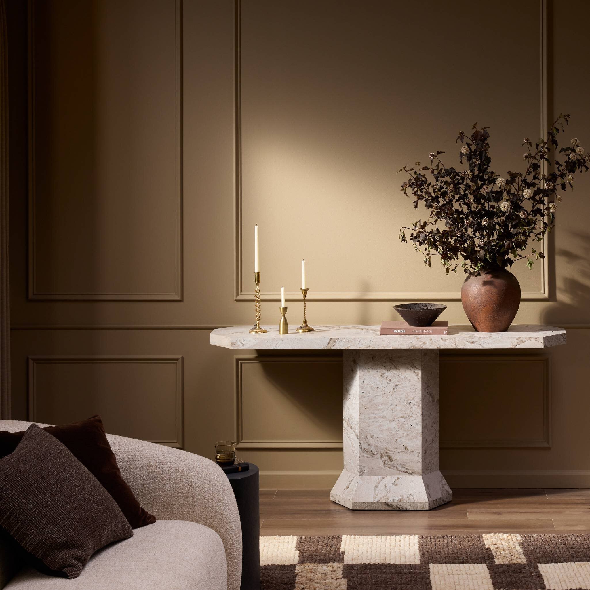 Arturo Console Table