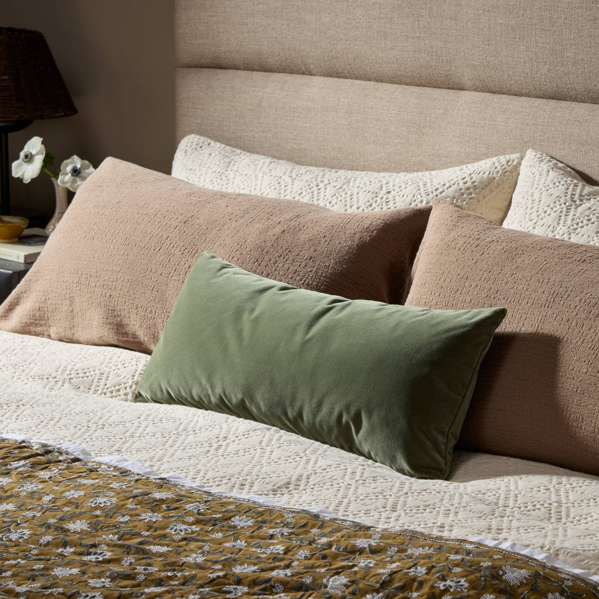 Loisa Pillow 12x28