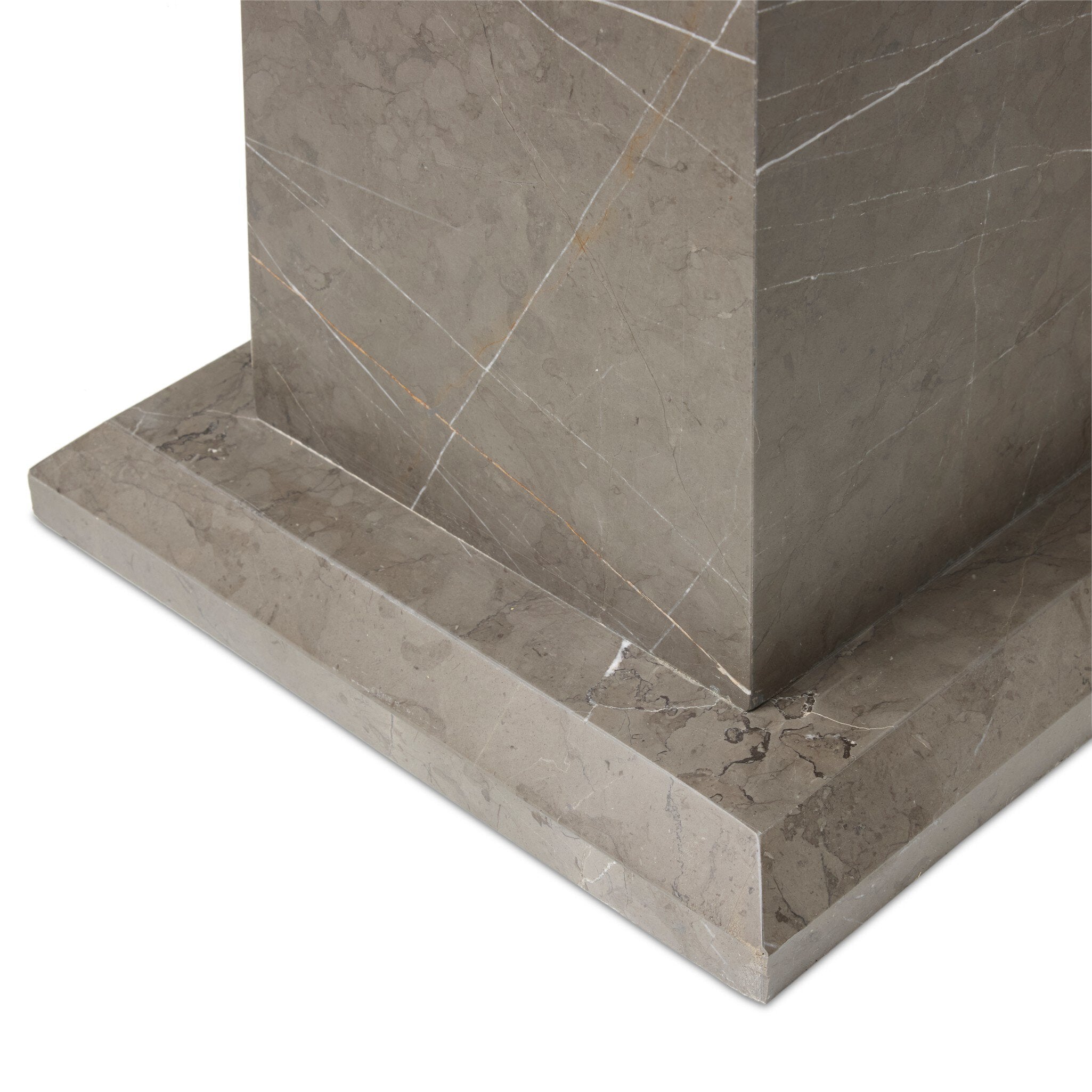 Edric Pedestal Set