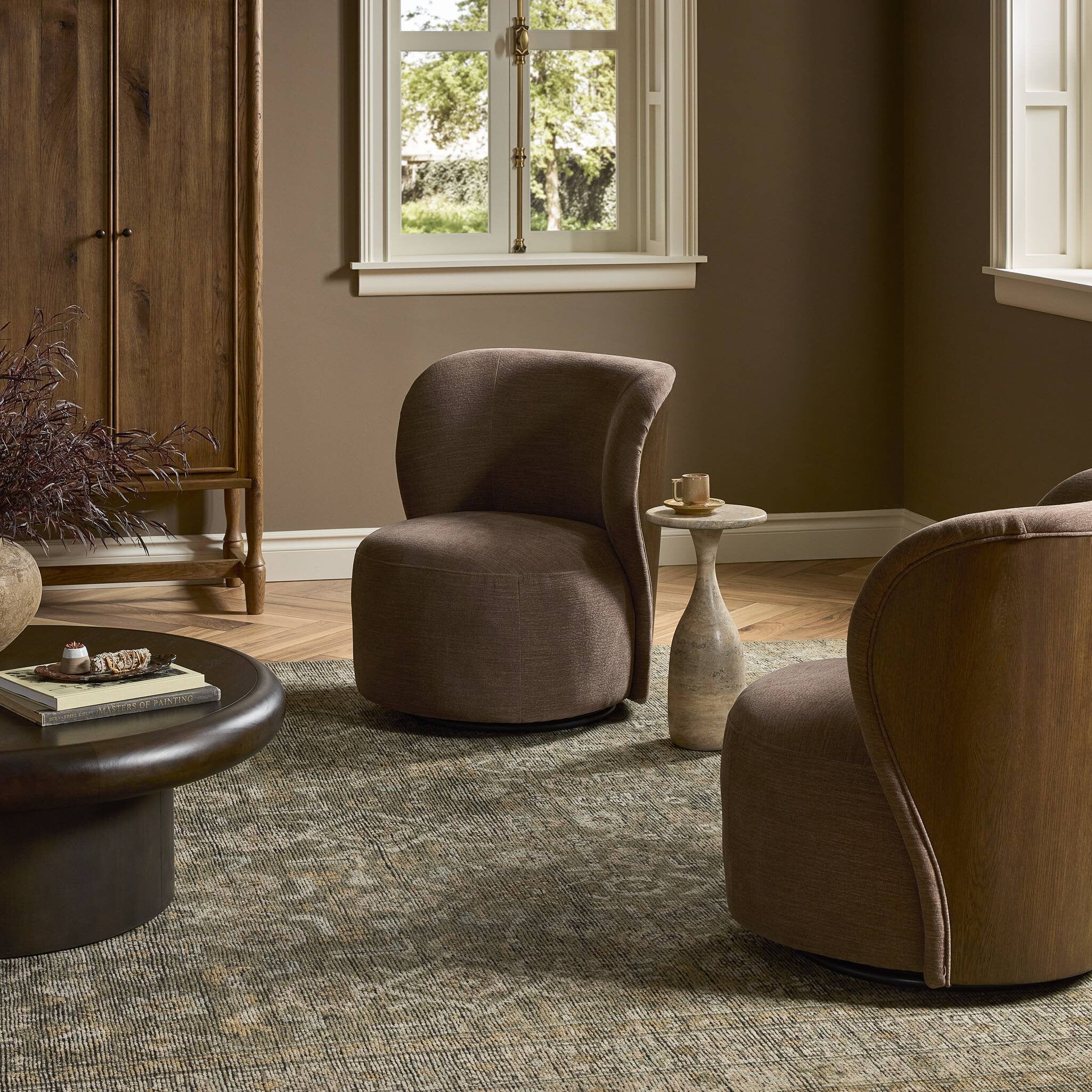 Trista Swivel Chair
