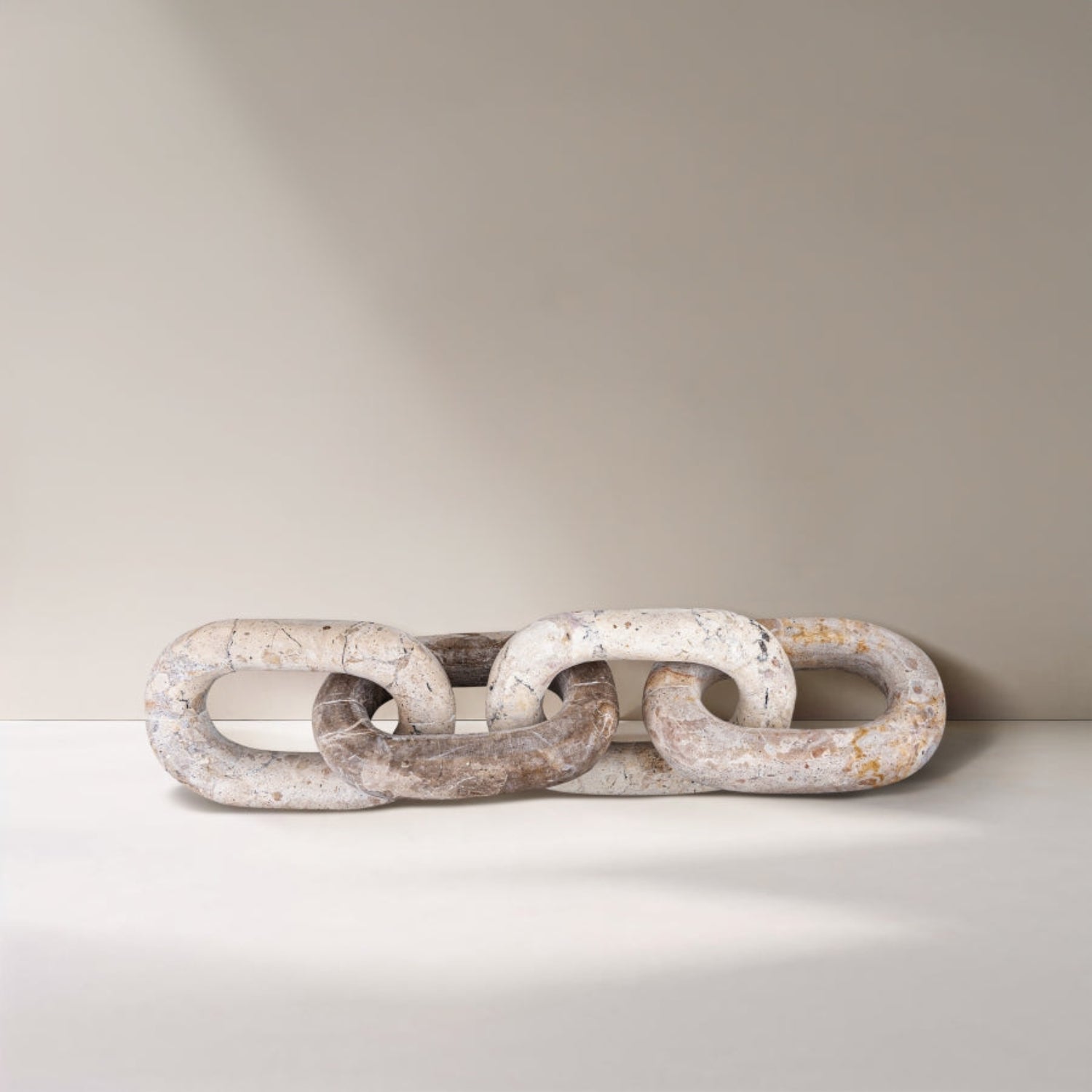 Lyris Marble Chain Links