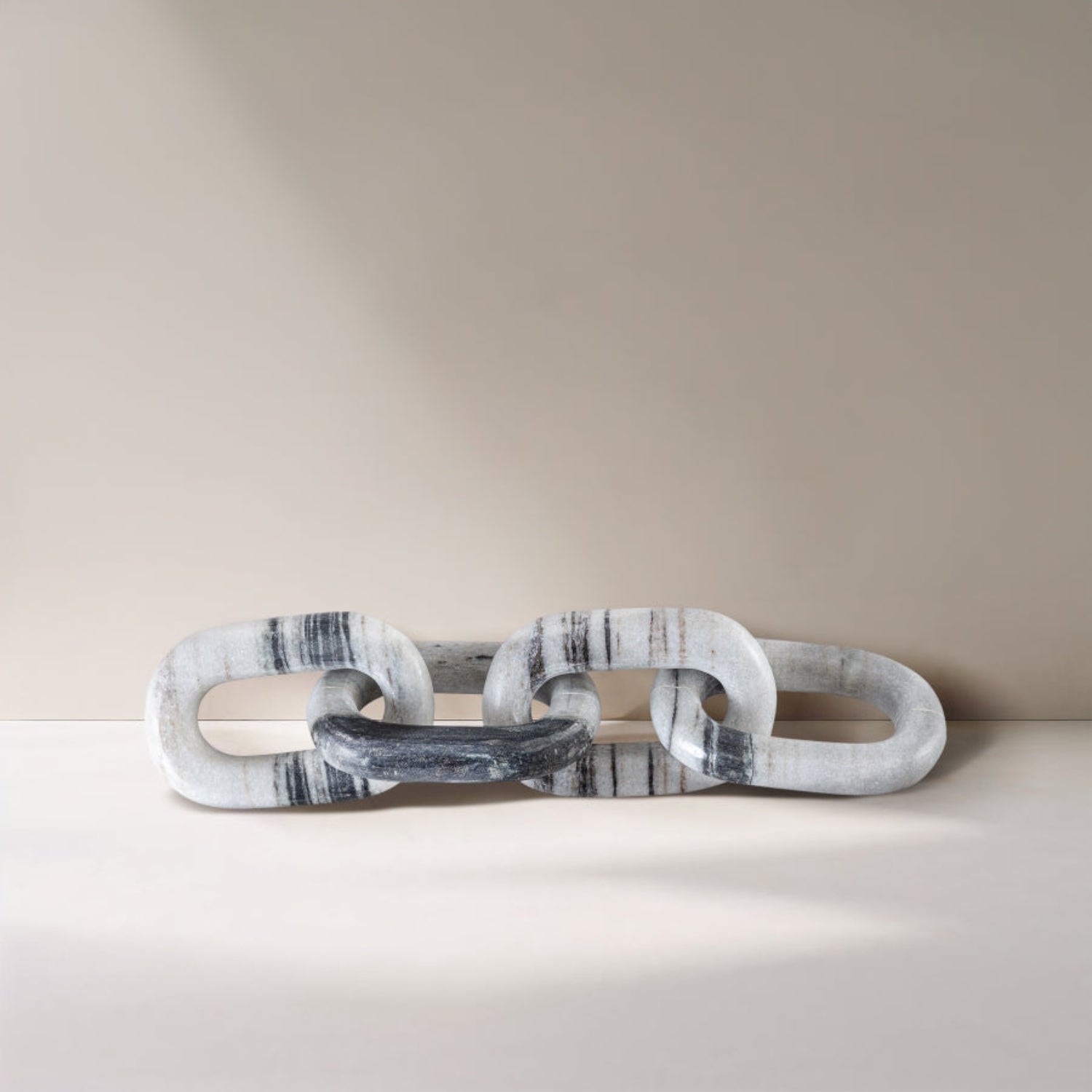 Lyris Marble Chain Links