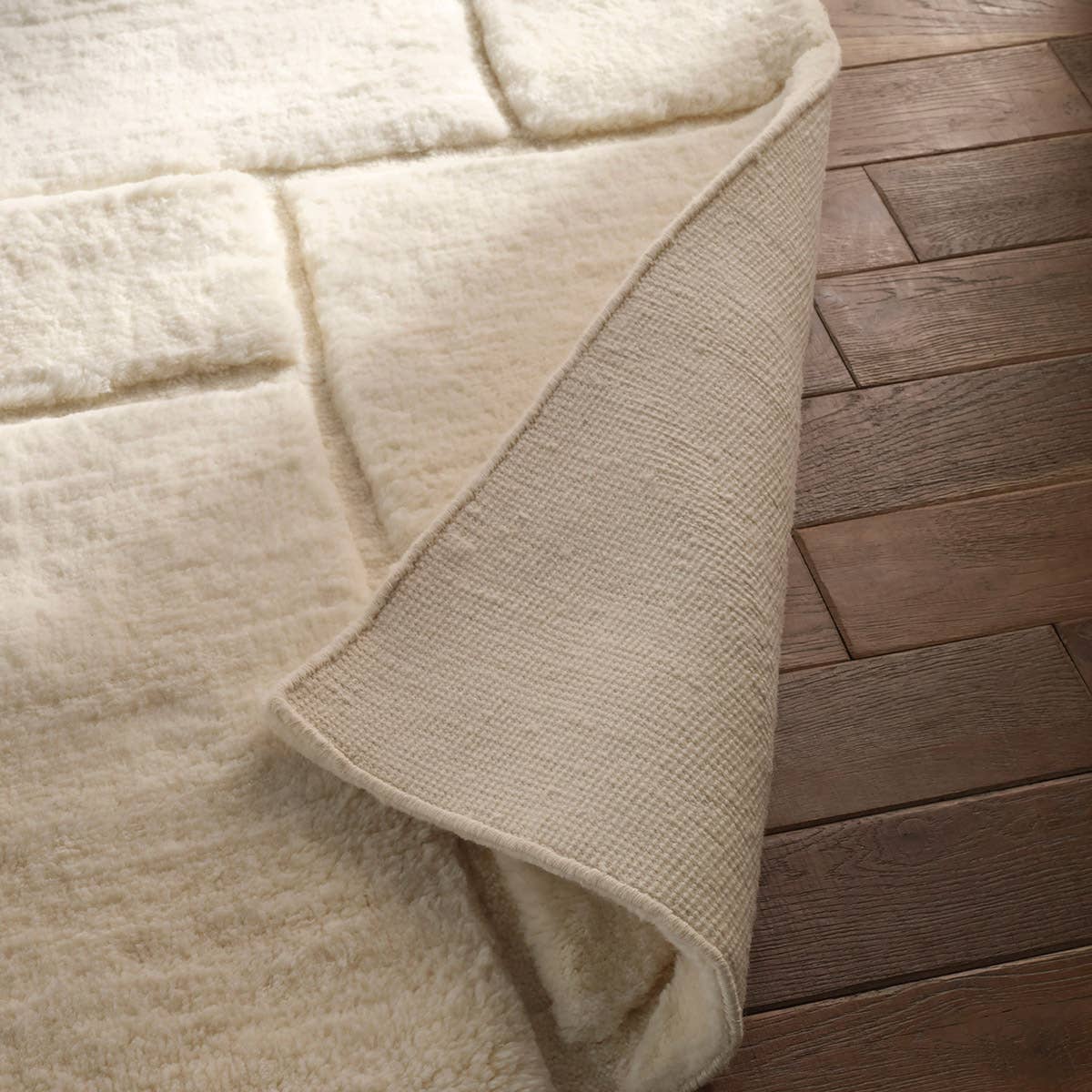 Woolsey Hand-Knotted Rug