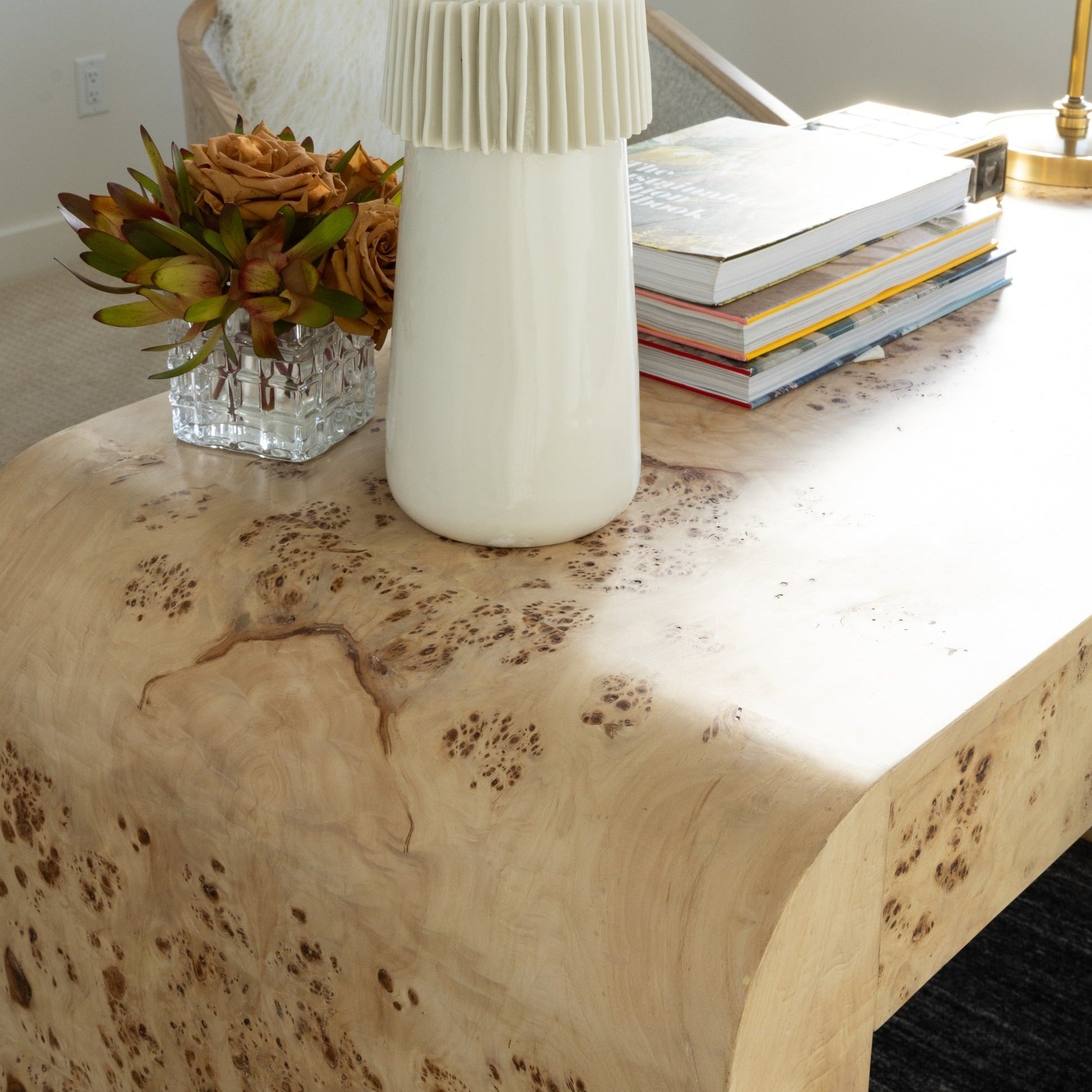 Anabelle Desk