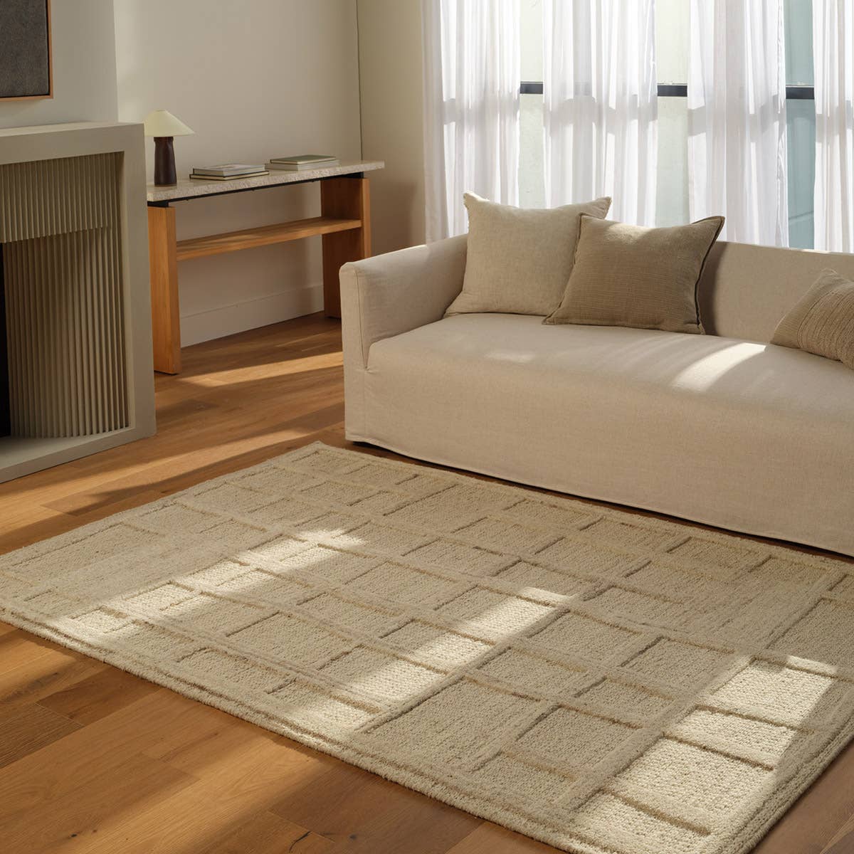 Pearl Hand-Tufted Rug