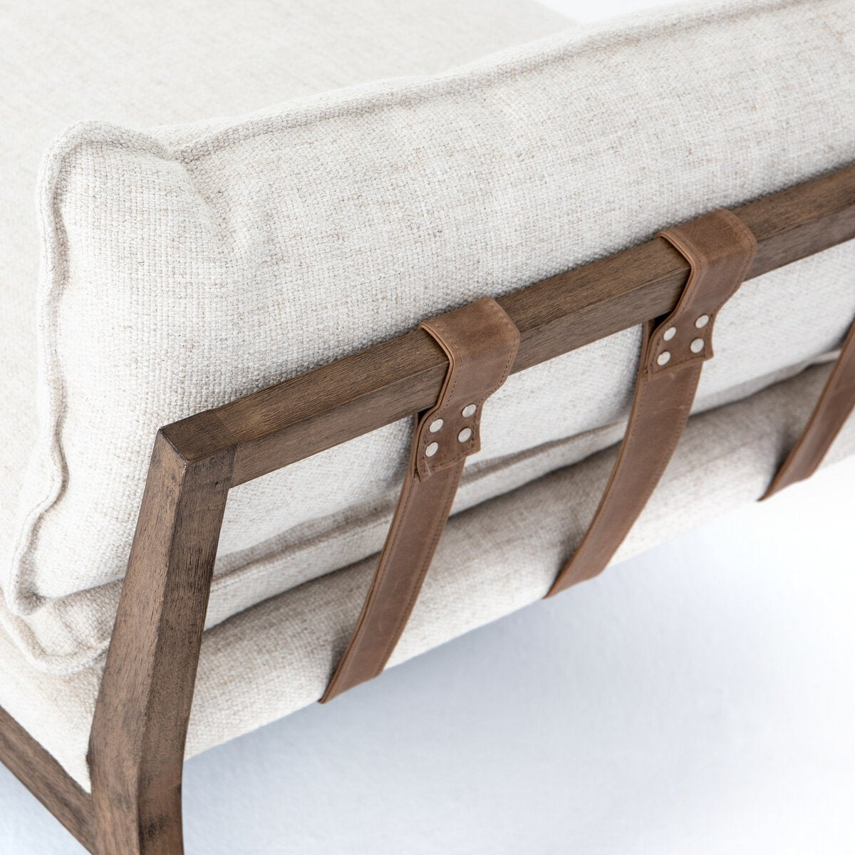 Mikha Chaise