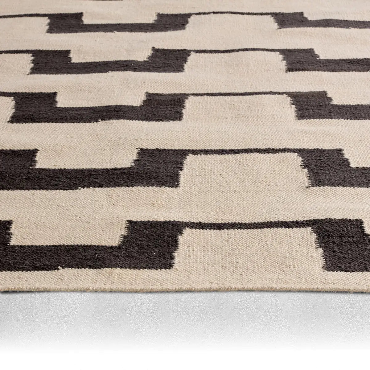 Isobel Hand-Woven Rug