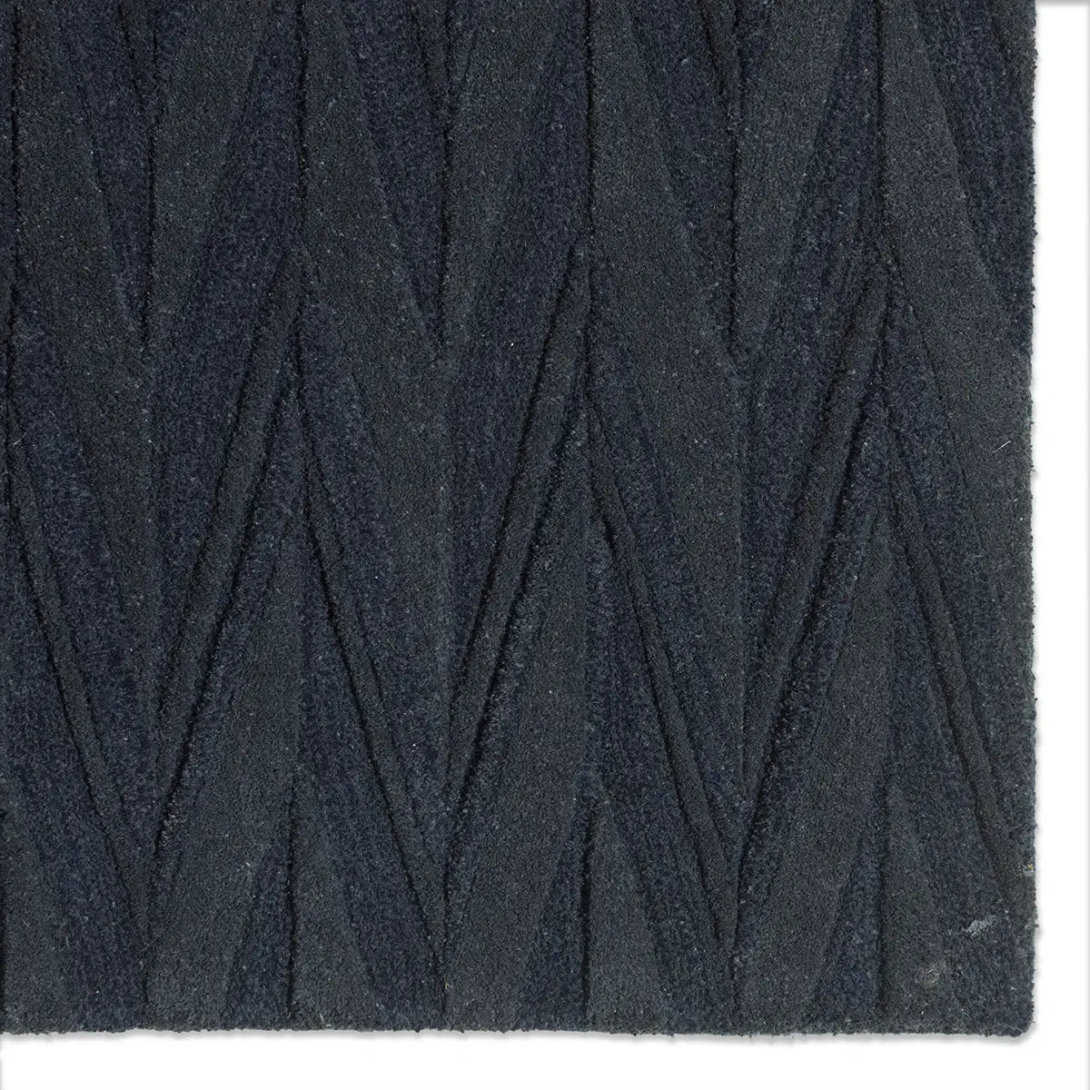 Superus Hand-Tufted Rug