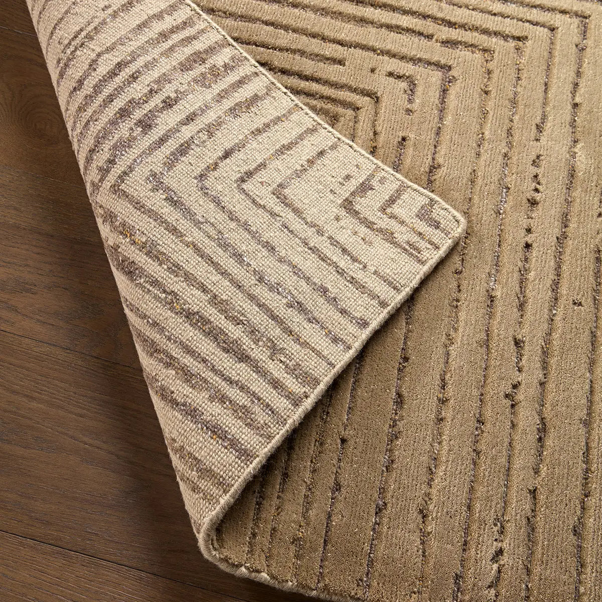 Altarix Hand-Knotted Rug