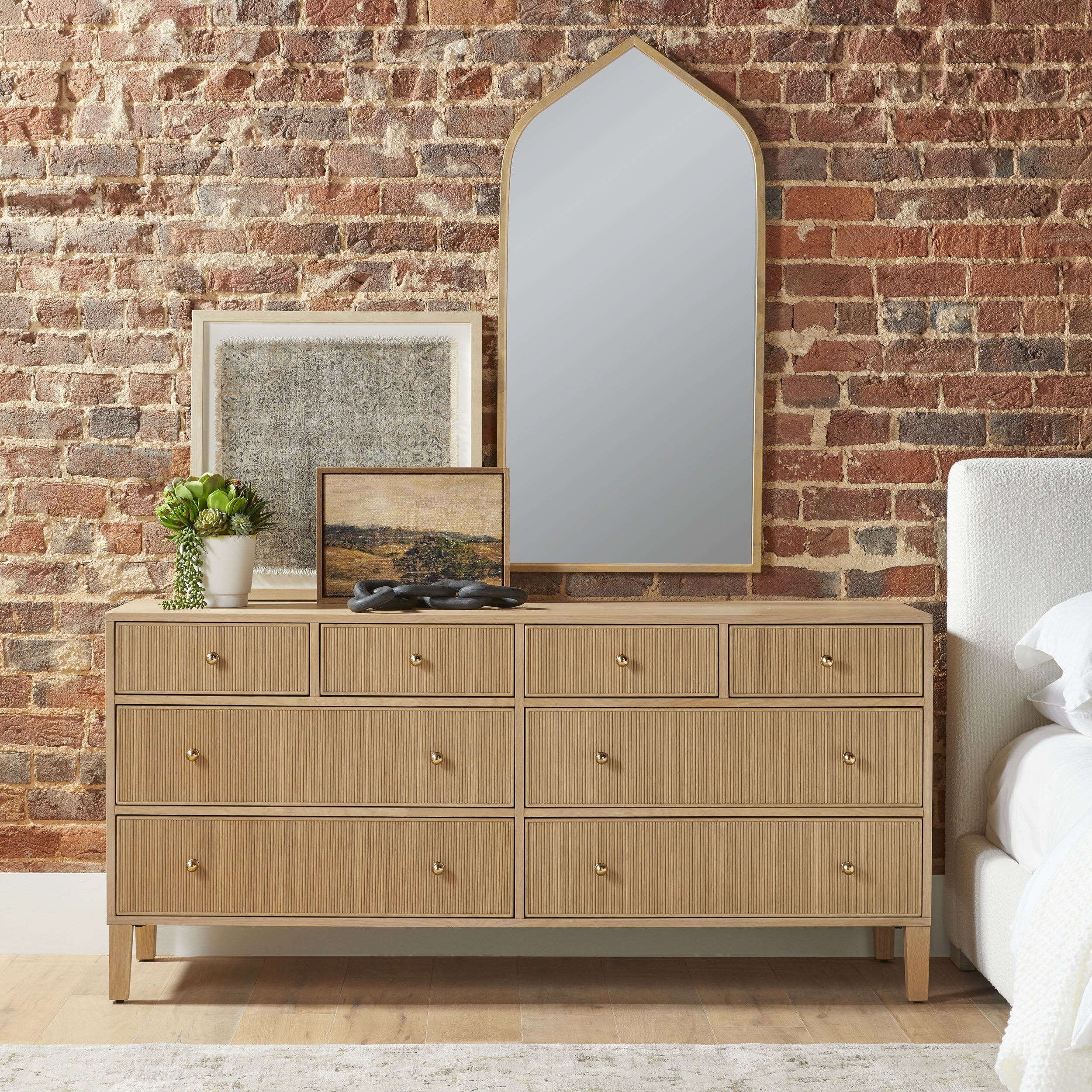 Highland 8-Drawer Double Dresser