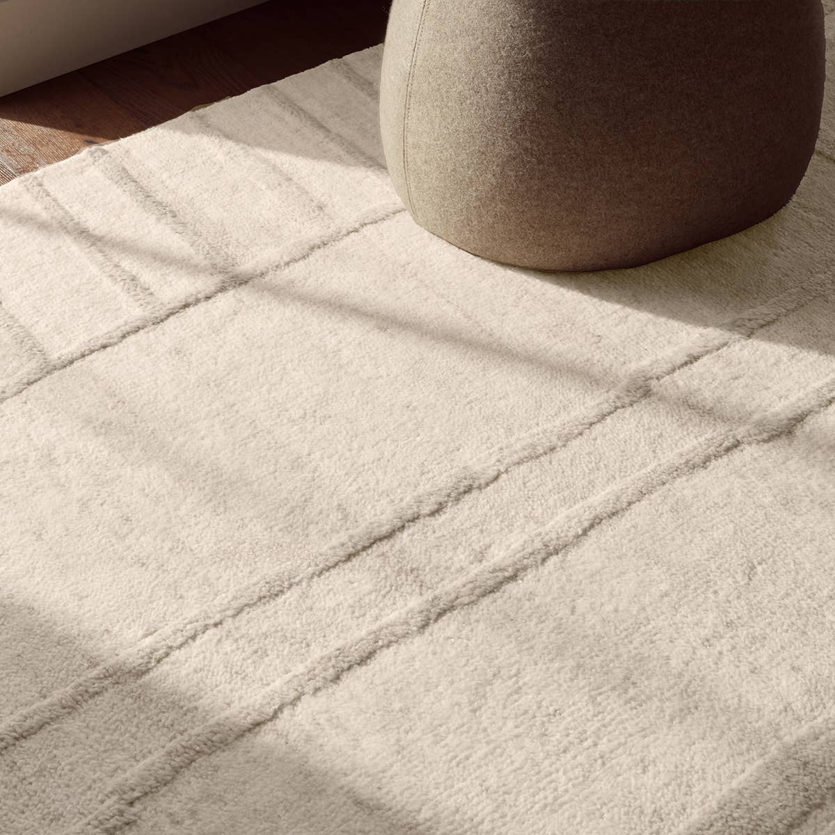 Omara Hand-Knotted Rug