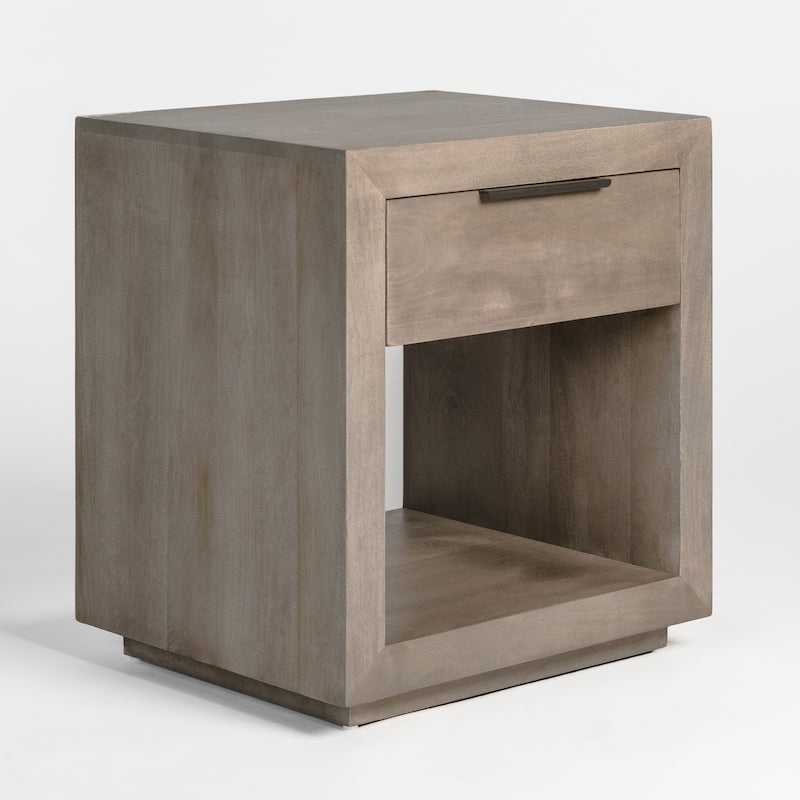 Vaughn Nightstand