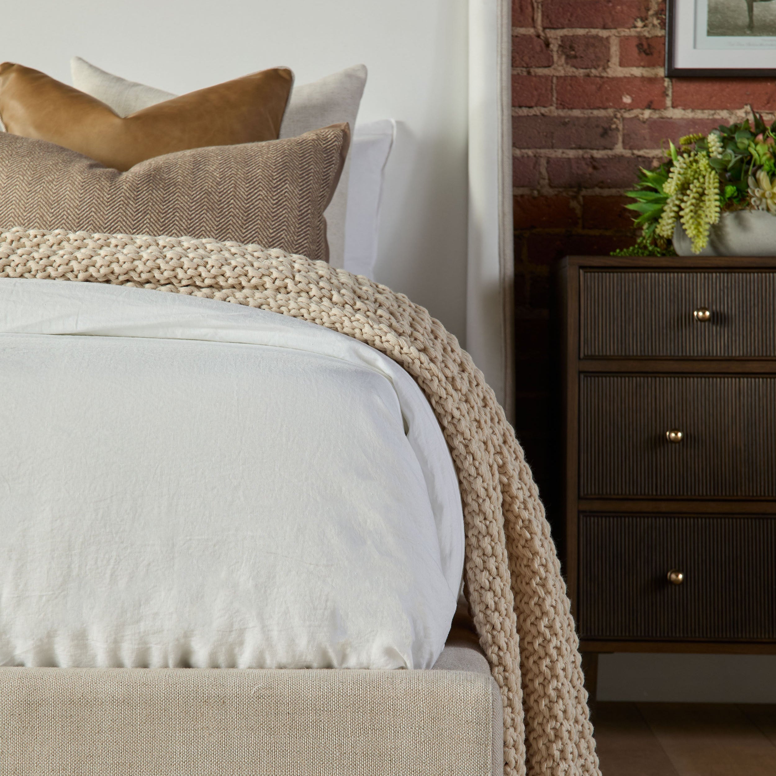 Soren Bed