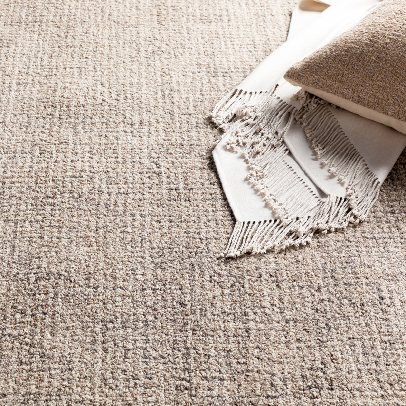 Aiden Handmade Rug - Gray