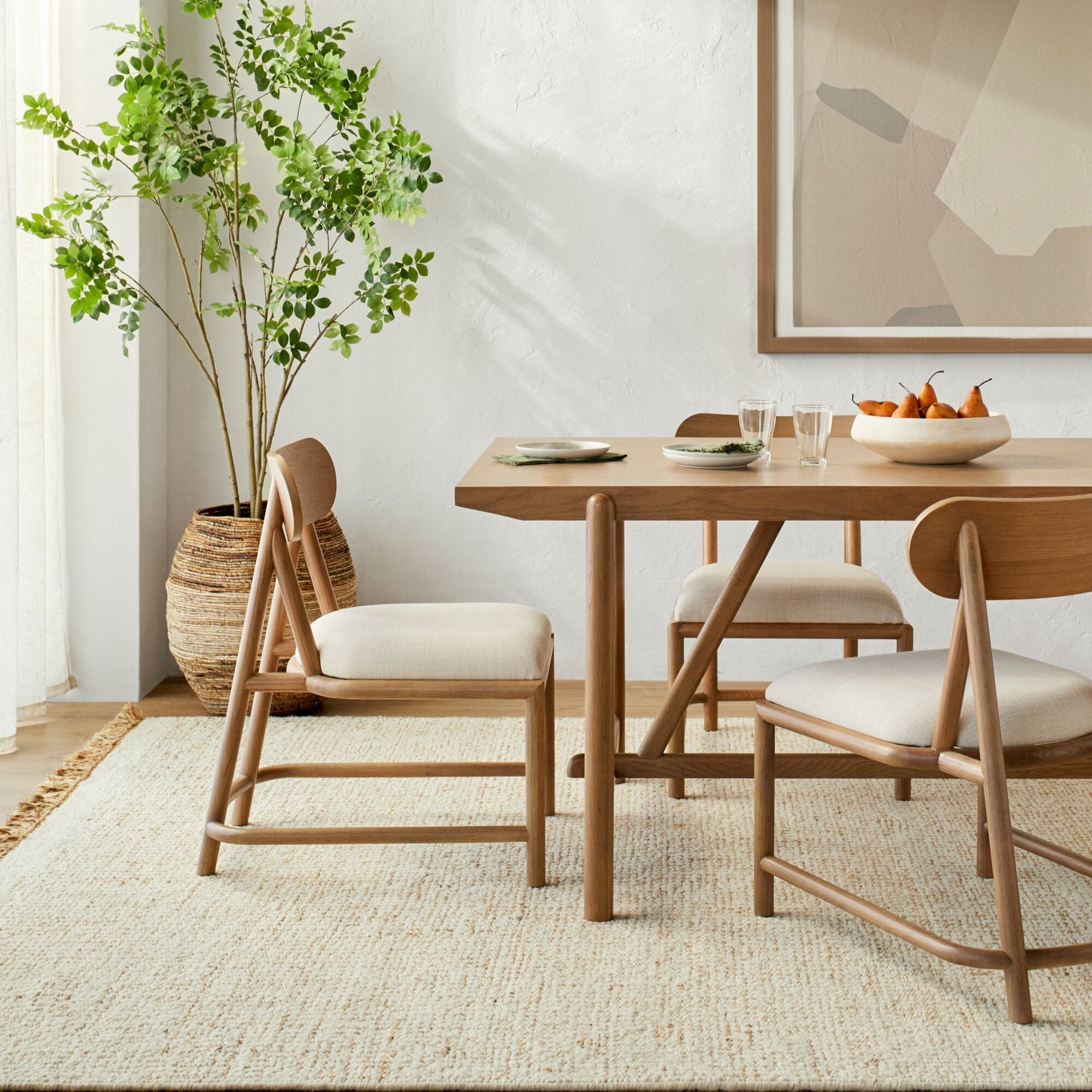Leonard Dining Table