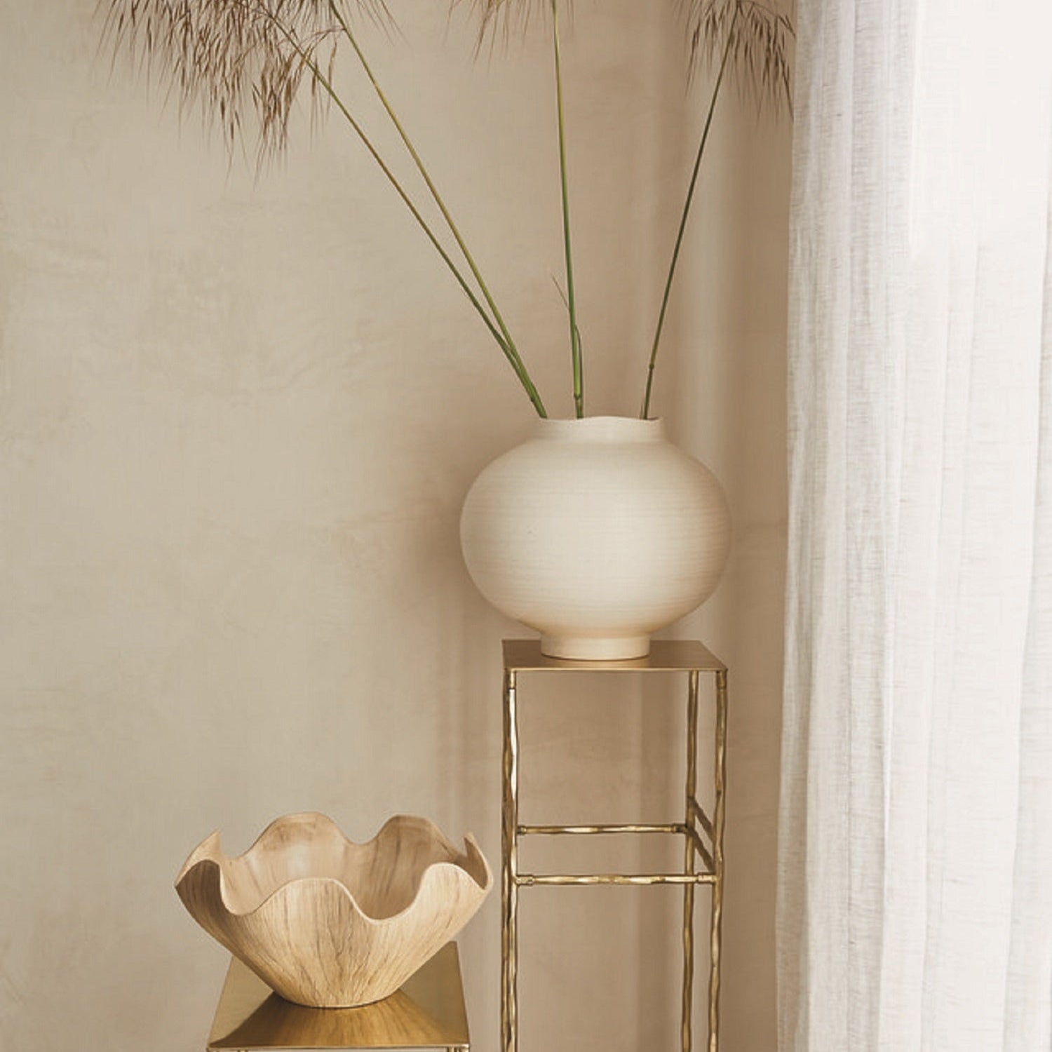 Carmen Vase