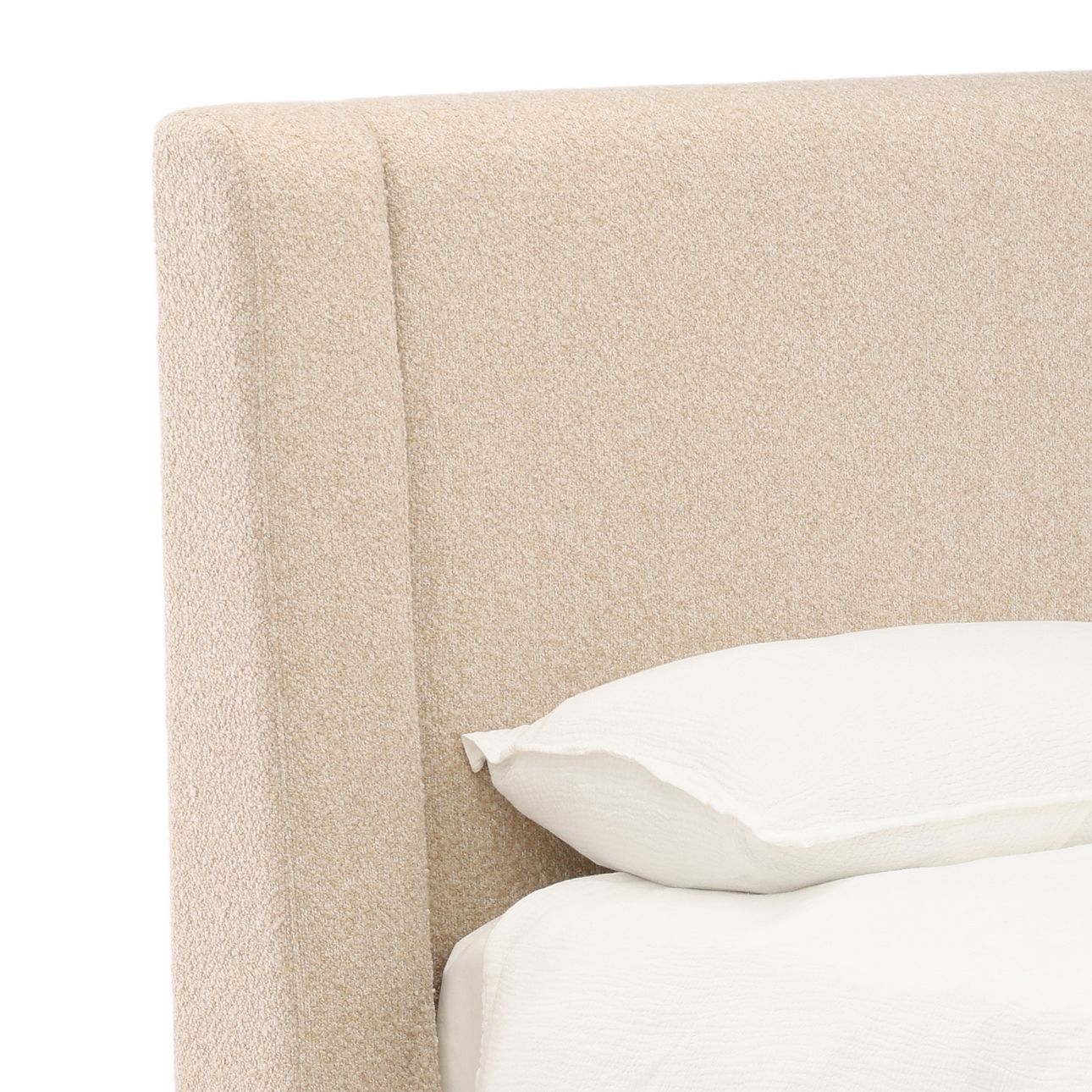 Leila Bed