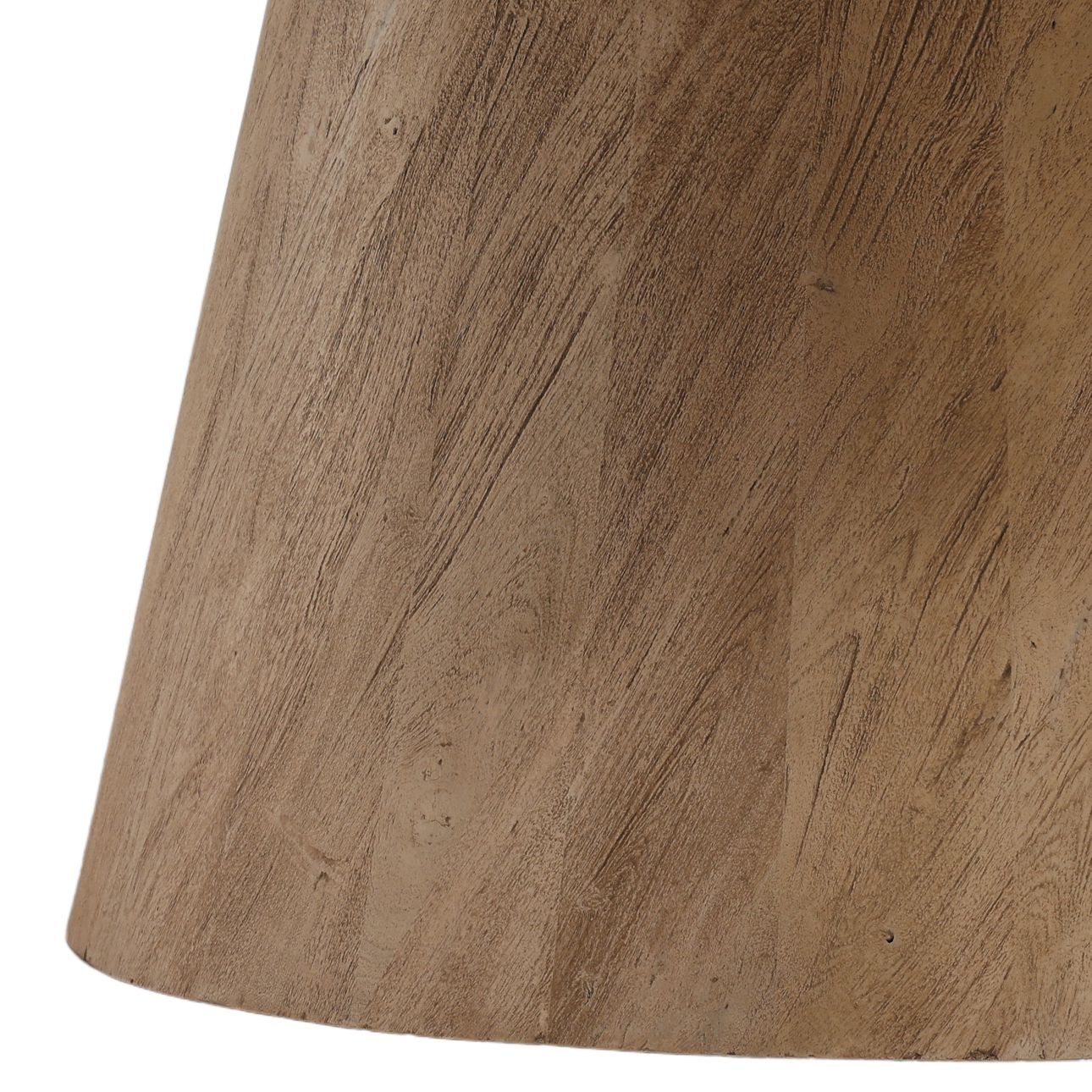 Maca Round Dining Table
