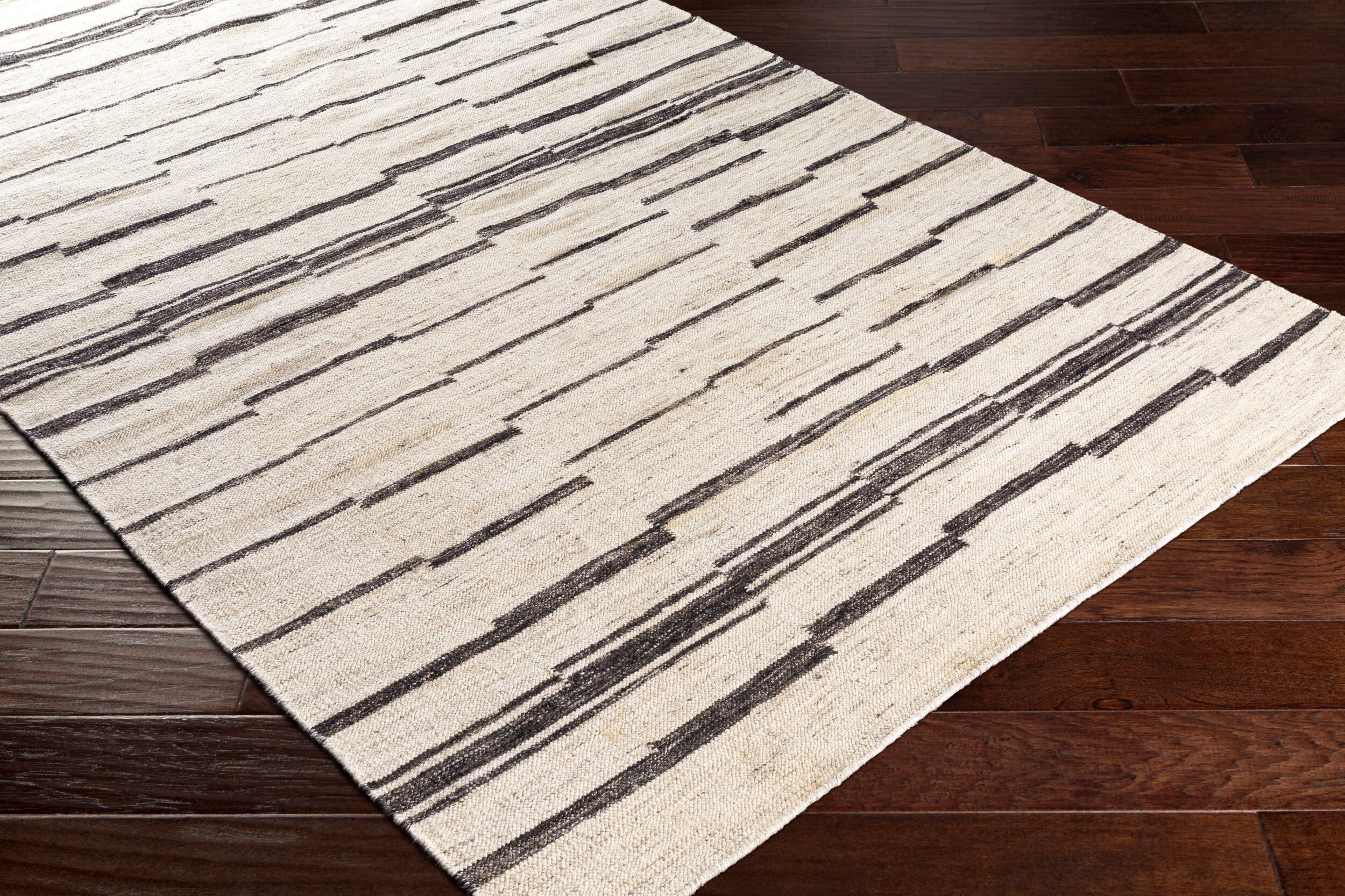 Sylvie Hand-Tufted Rug