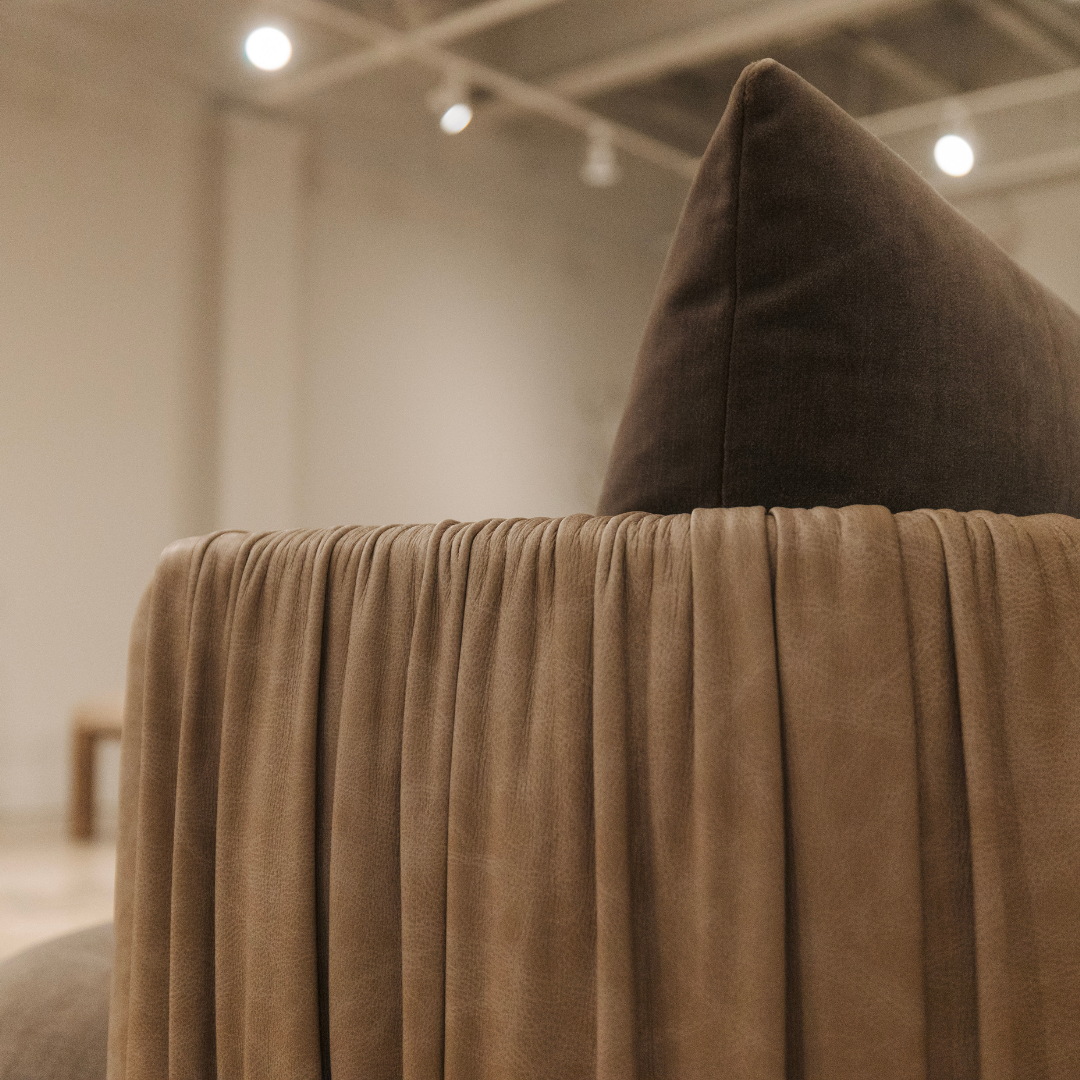 Bluff Chair