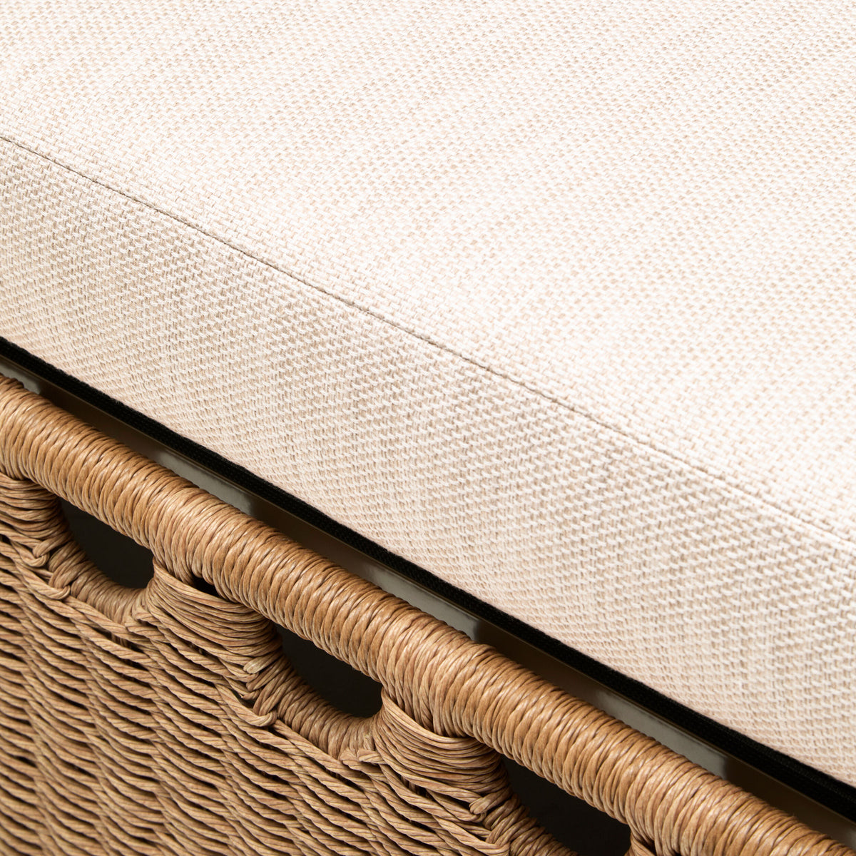 Milena Chaise Lounge