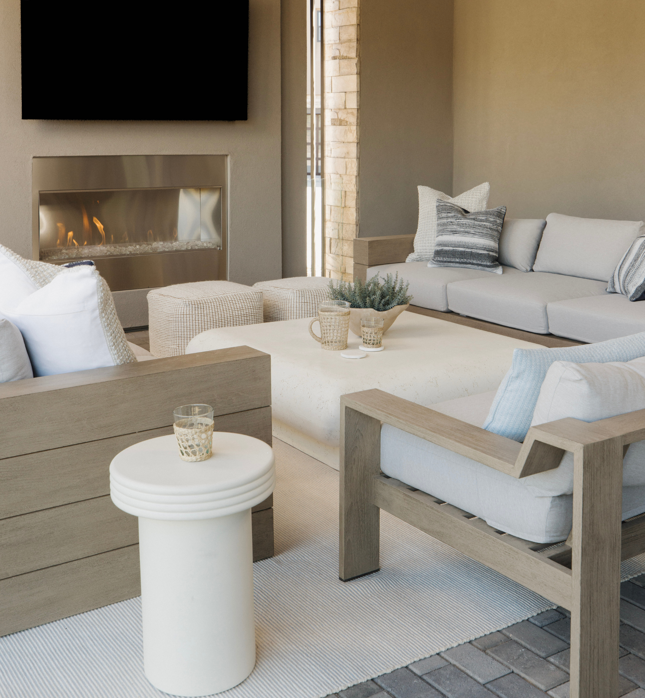 Brandon Outdoor End Table-Outdoor Occasional Tables-StyleMeGHD