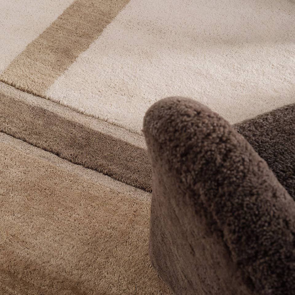 Faroe Hand-Knotted Rug