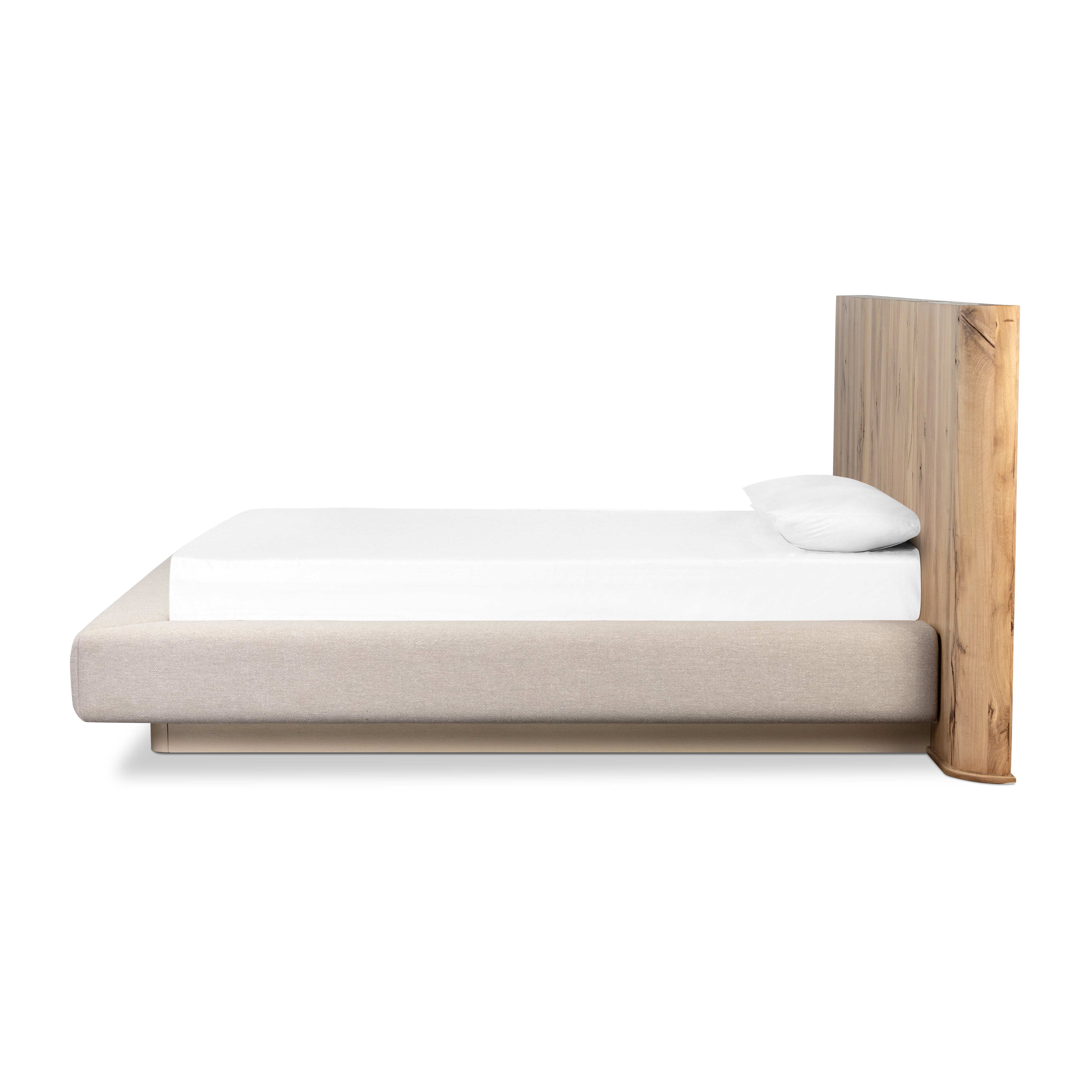 Kovina Bed