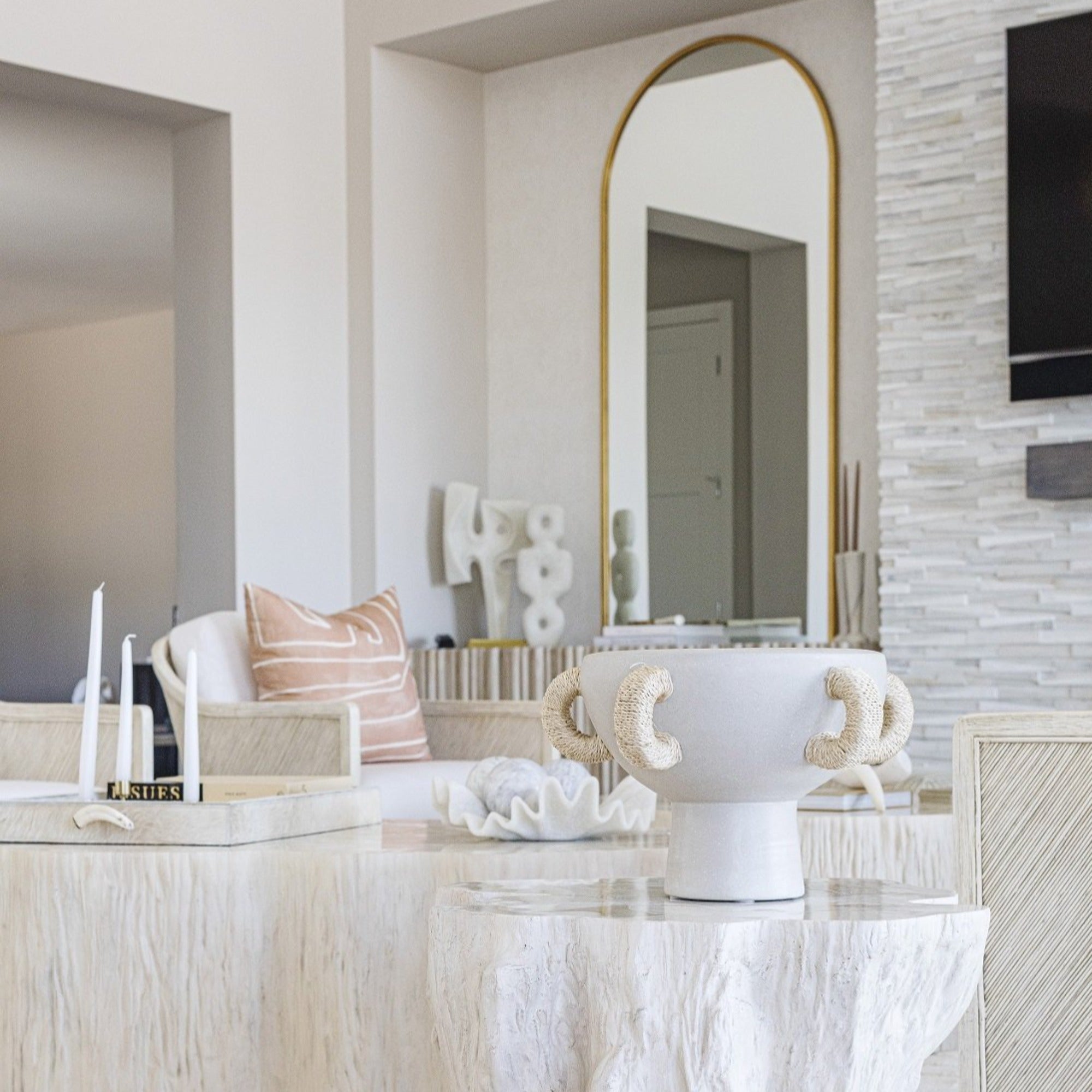 Arteriors Clyde Centerpiece