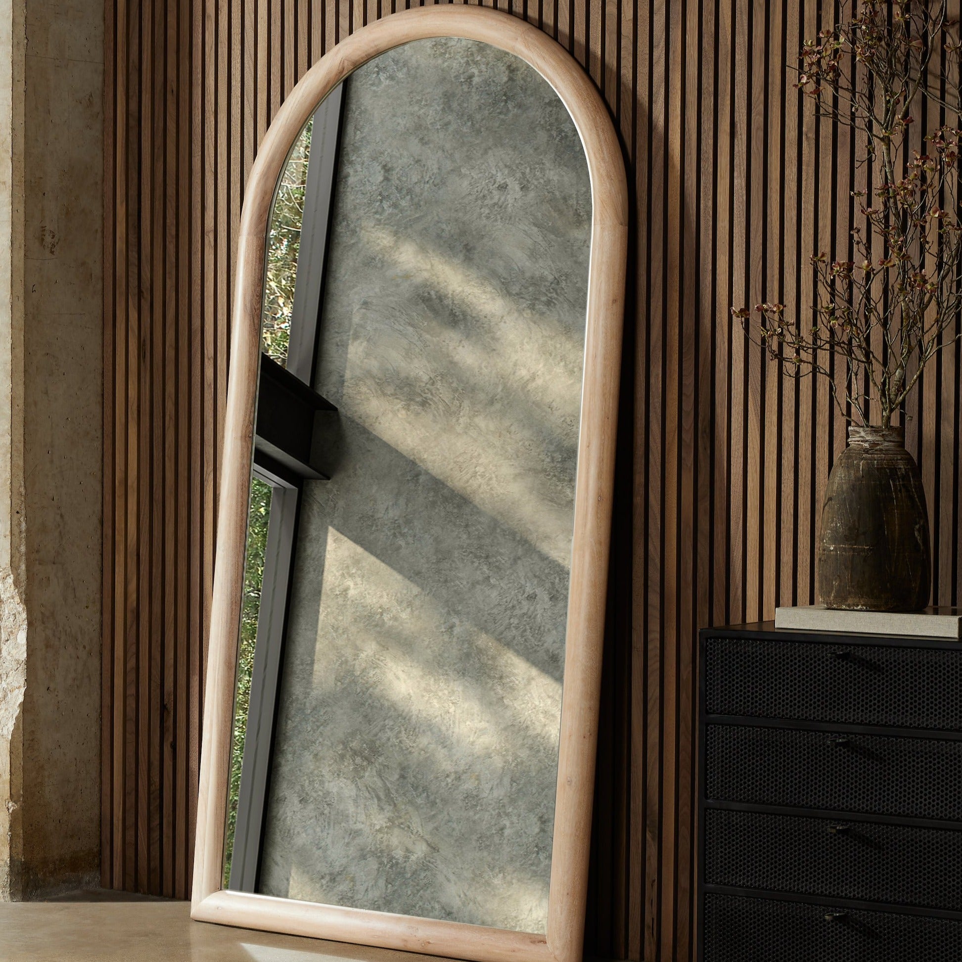 Gulliver Floor Mirror