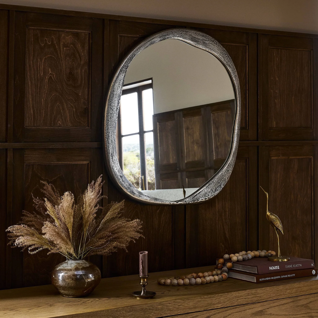 Mirrors of the Moment