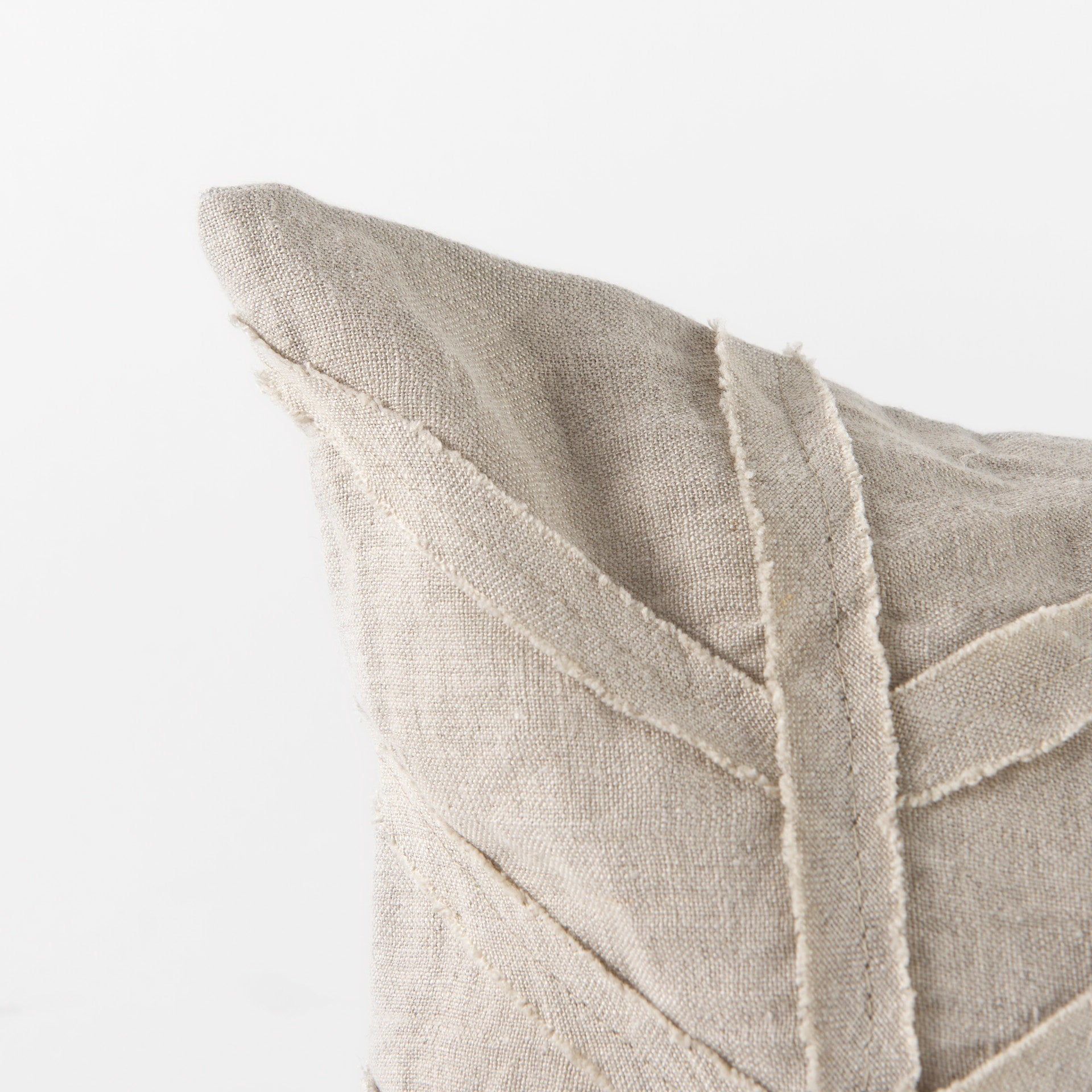 Ivana Pillow Cover